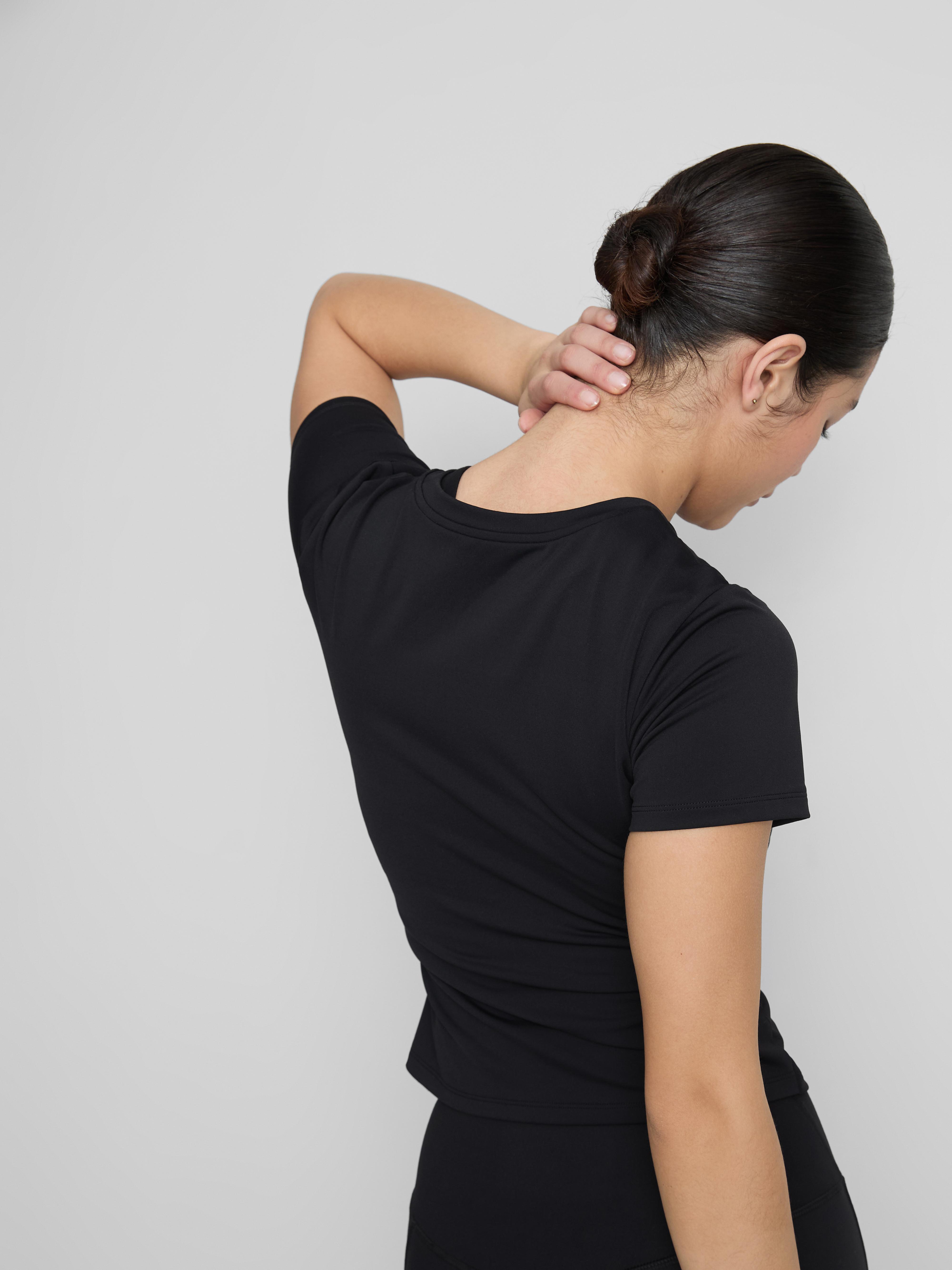 Buttery Soft Fitted Tee - Black