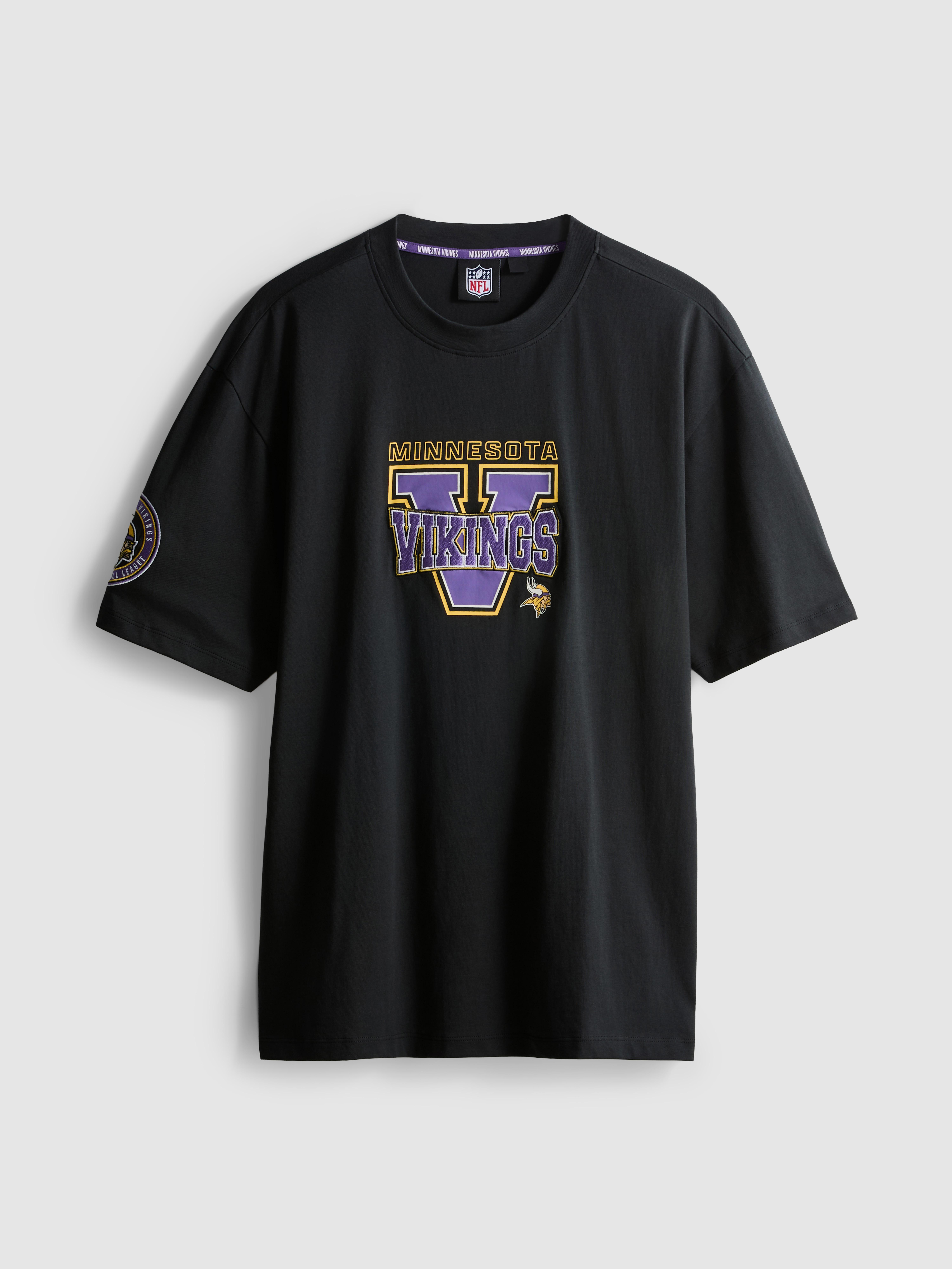 Minnesota Vikings Graphic T-Shirt - Black