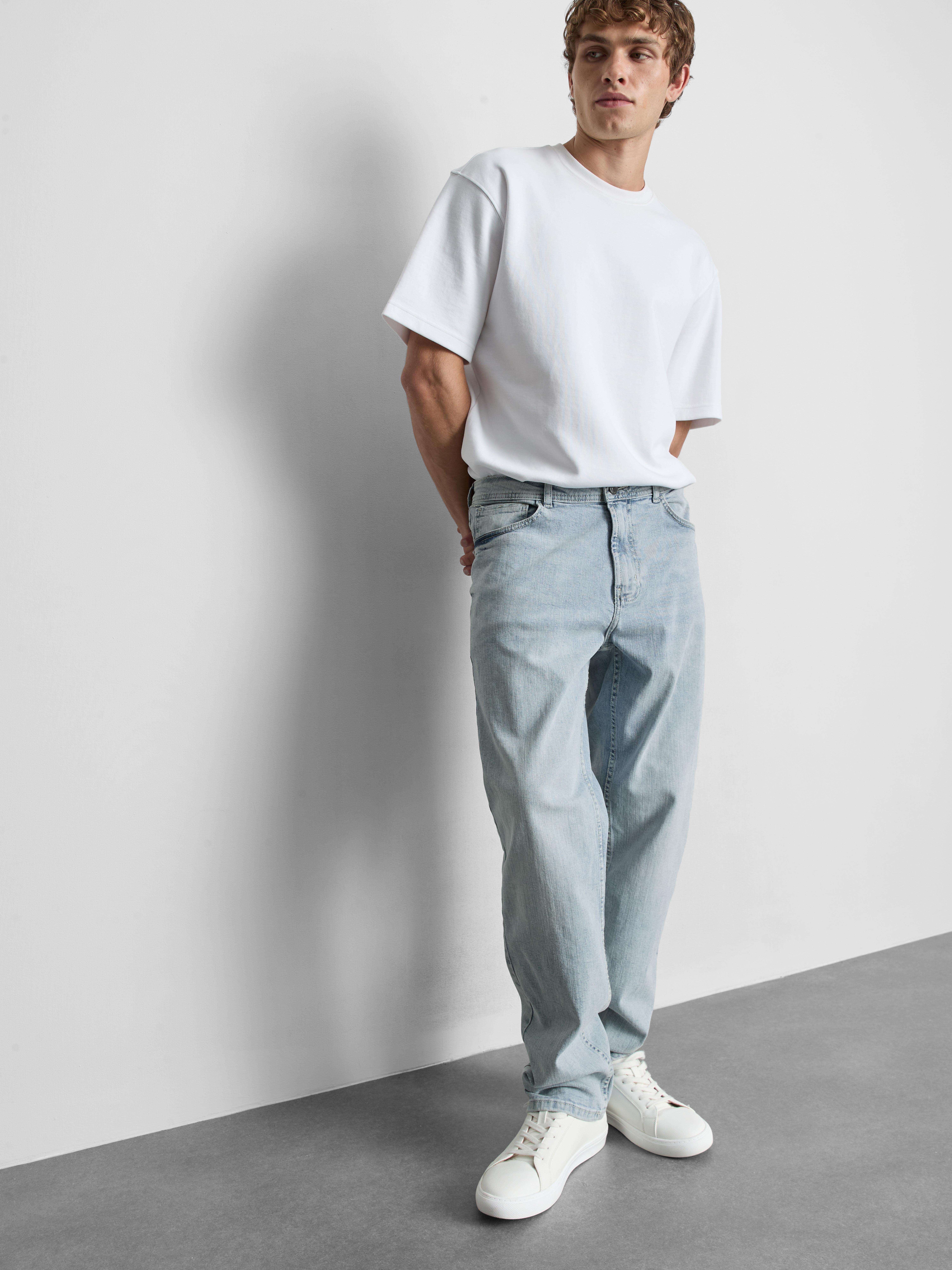 Stretch Straight Leg Jeans - Light Blue