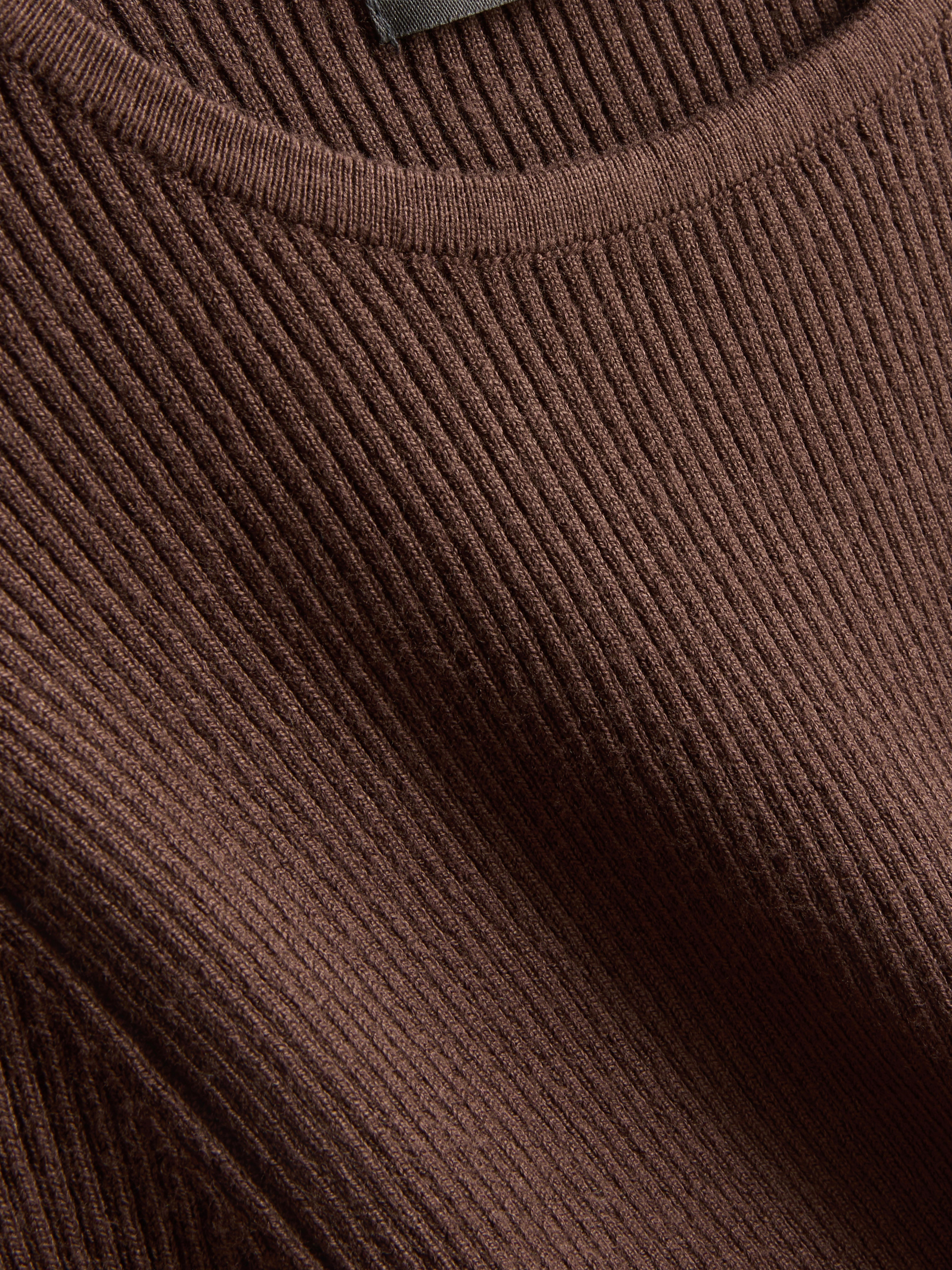 Ribbed Crew Neck Sweater - Chocolate