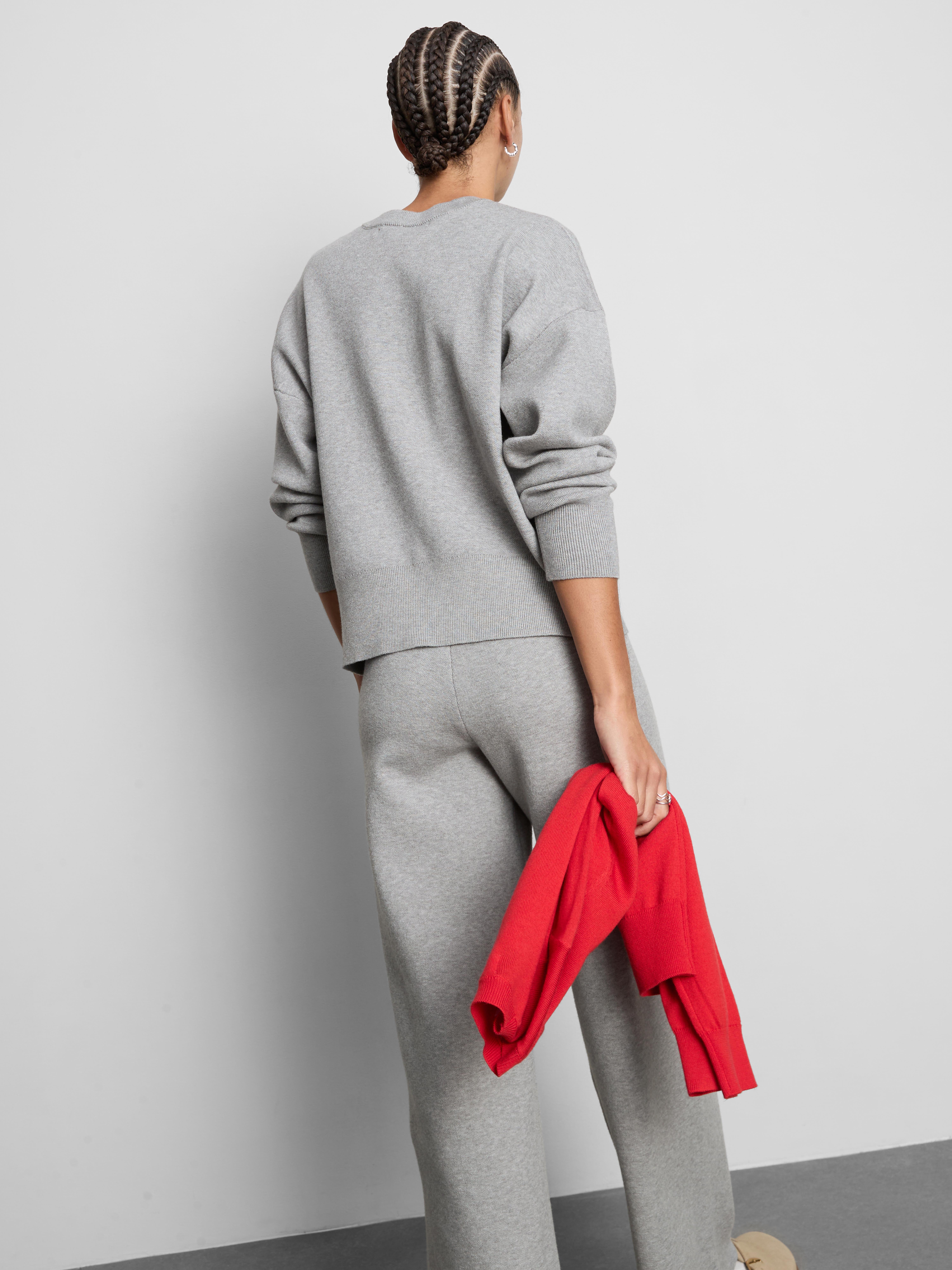 Knitted Crewneck Slogan Sweater - Gray