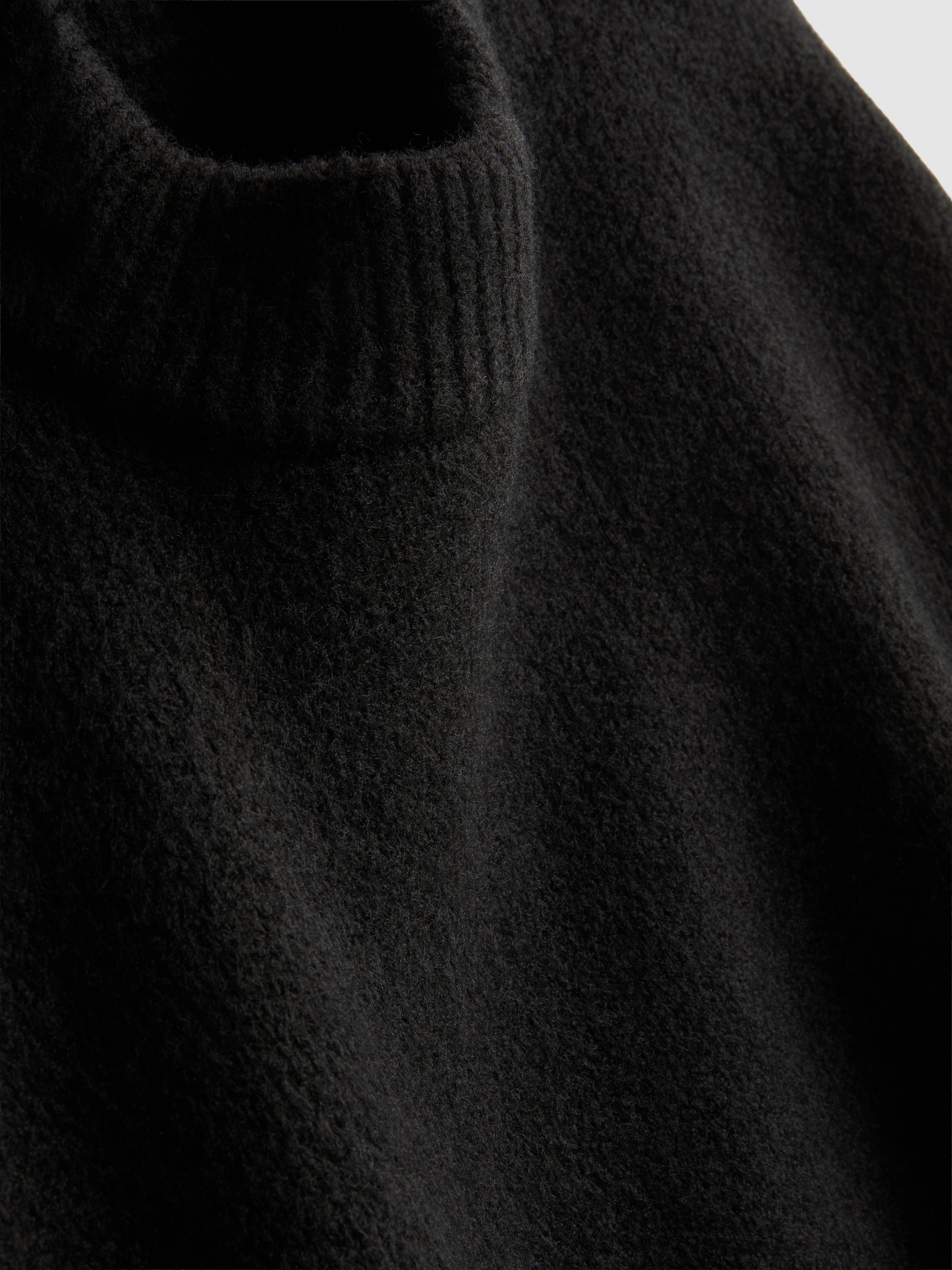 Wool Blend Oversized Crew Neck Sweater - Black