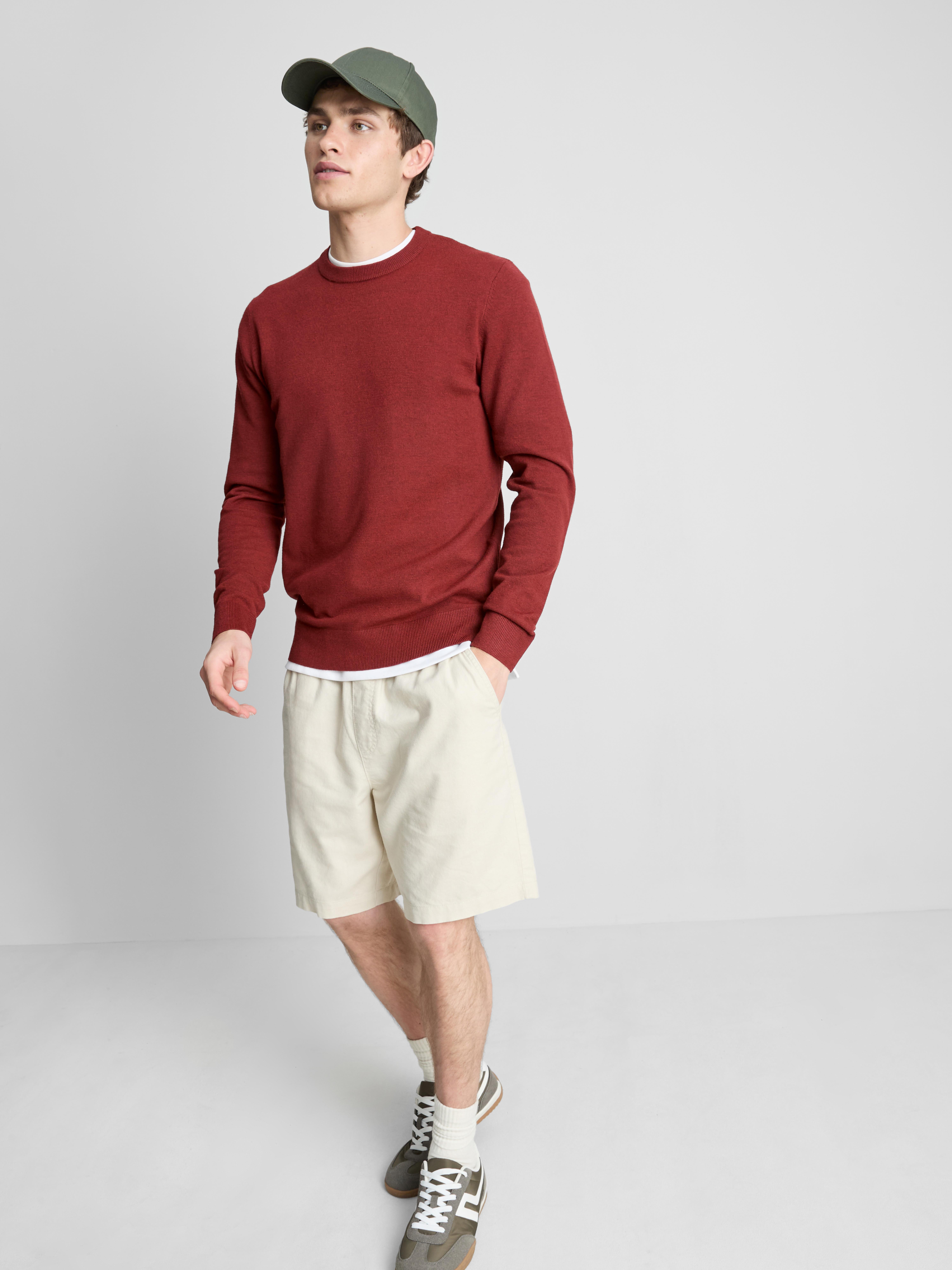 Crew Neck Sweater - Red
