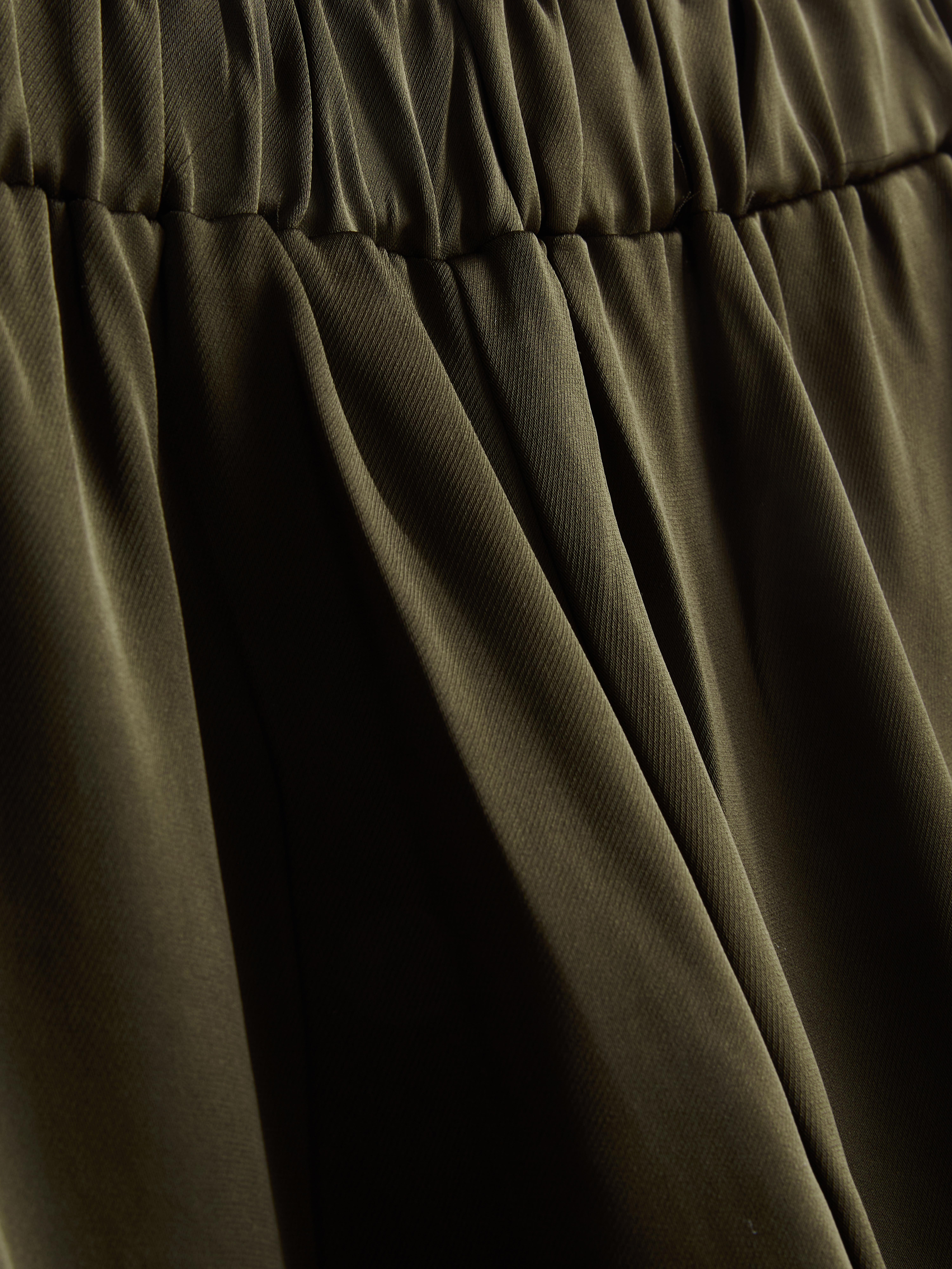 The Edit Satin Straight Leg Pants - Olive