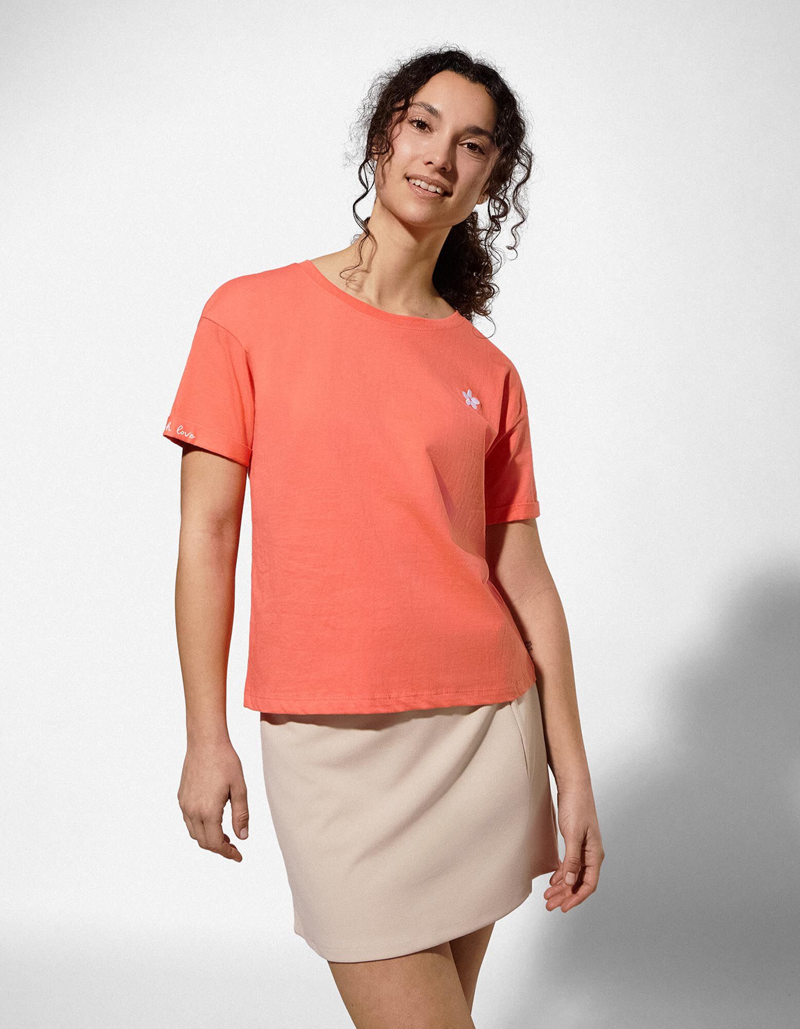T-shirt - Borduursels - rood - rood