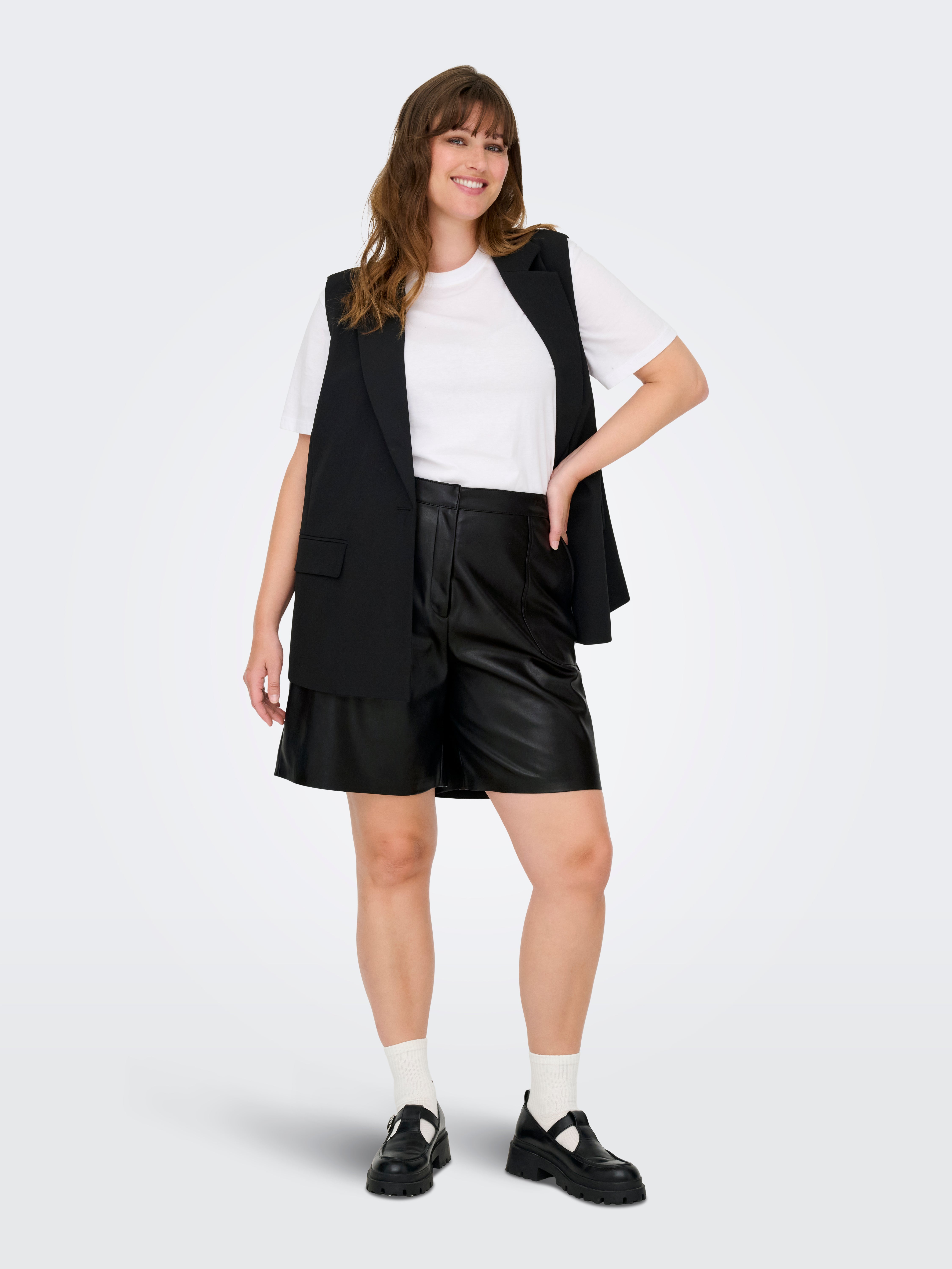 CARTRICIA High waist Baggy Fit Shorts Black