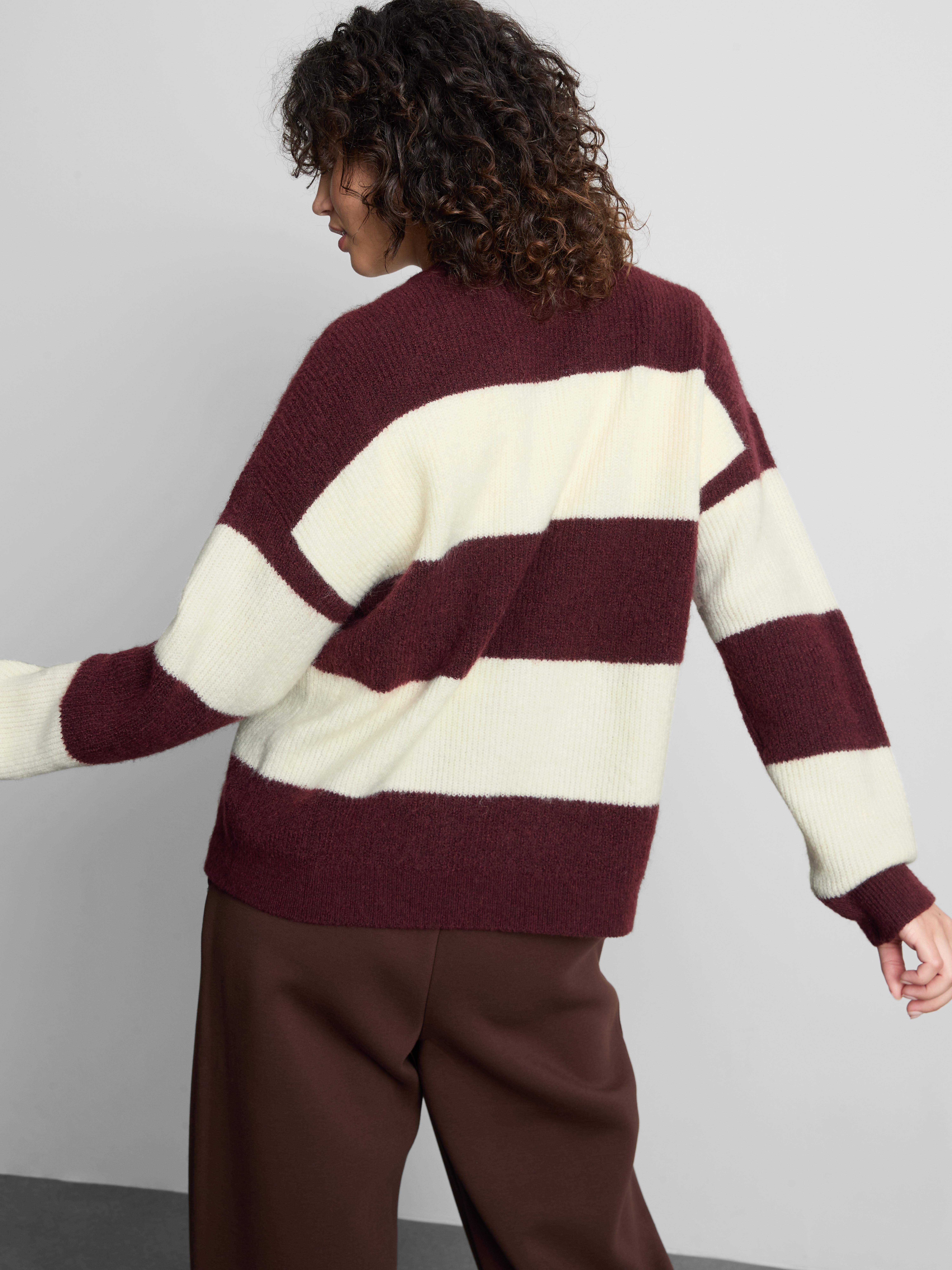 Soft Rib V-Neck Cardigan - Burgundy