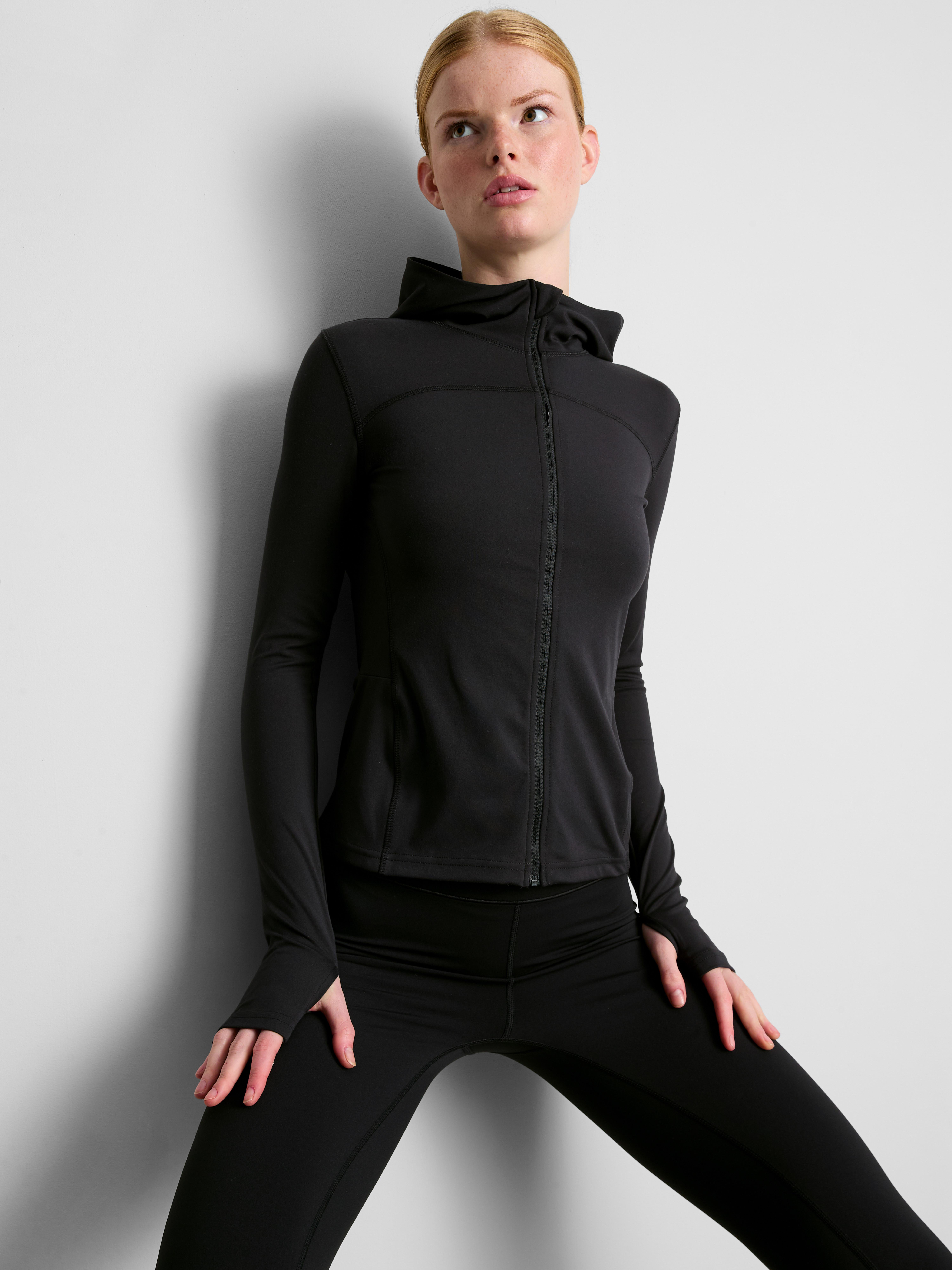 Active Hooded Jacket - Black