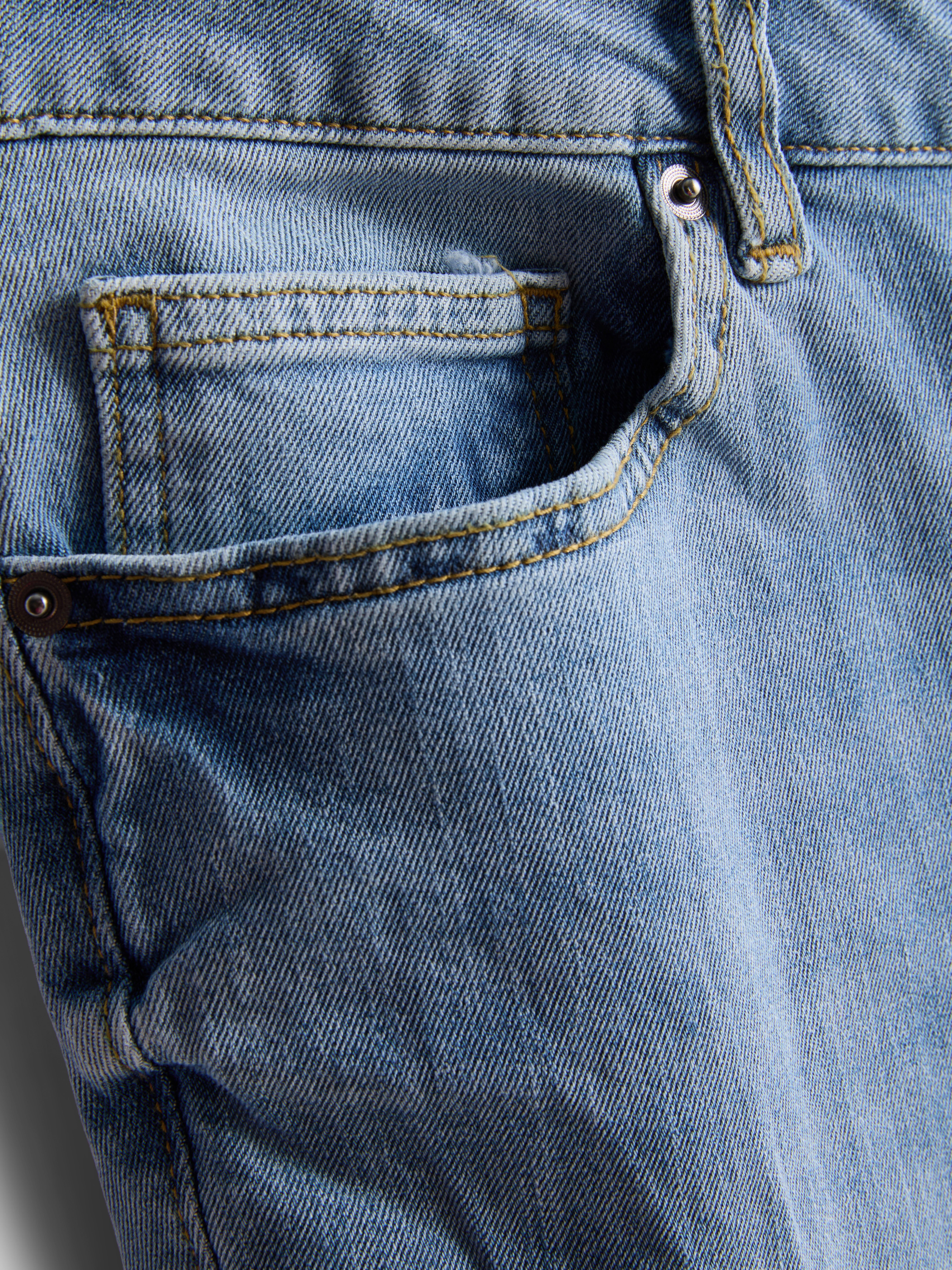 Mid-Rise Slim Fit Jeans - Light Blue