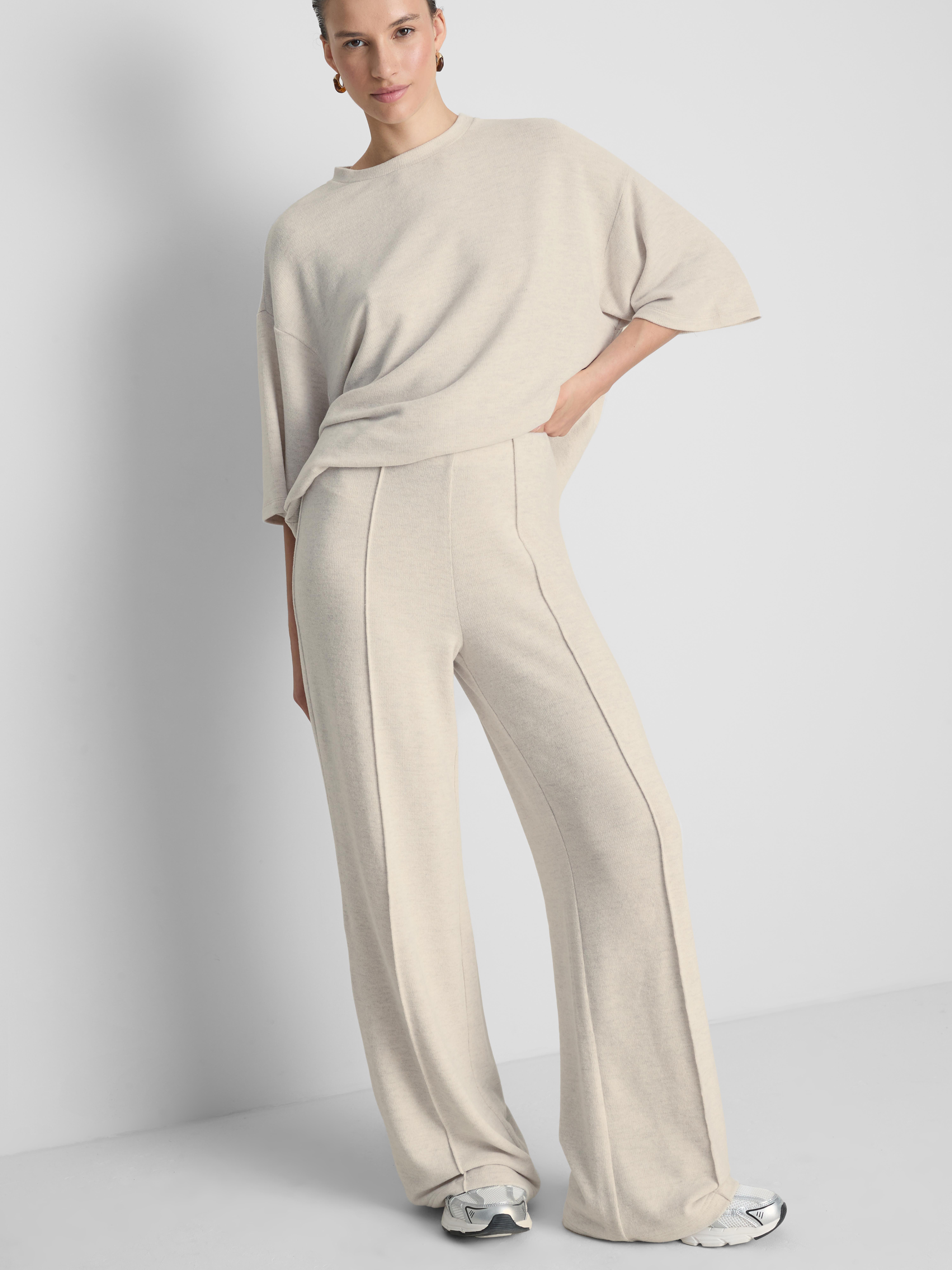 Cozy Wide Leg Sweatpants - Oatmeal