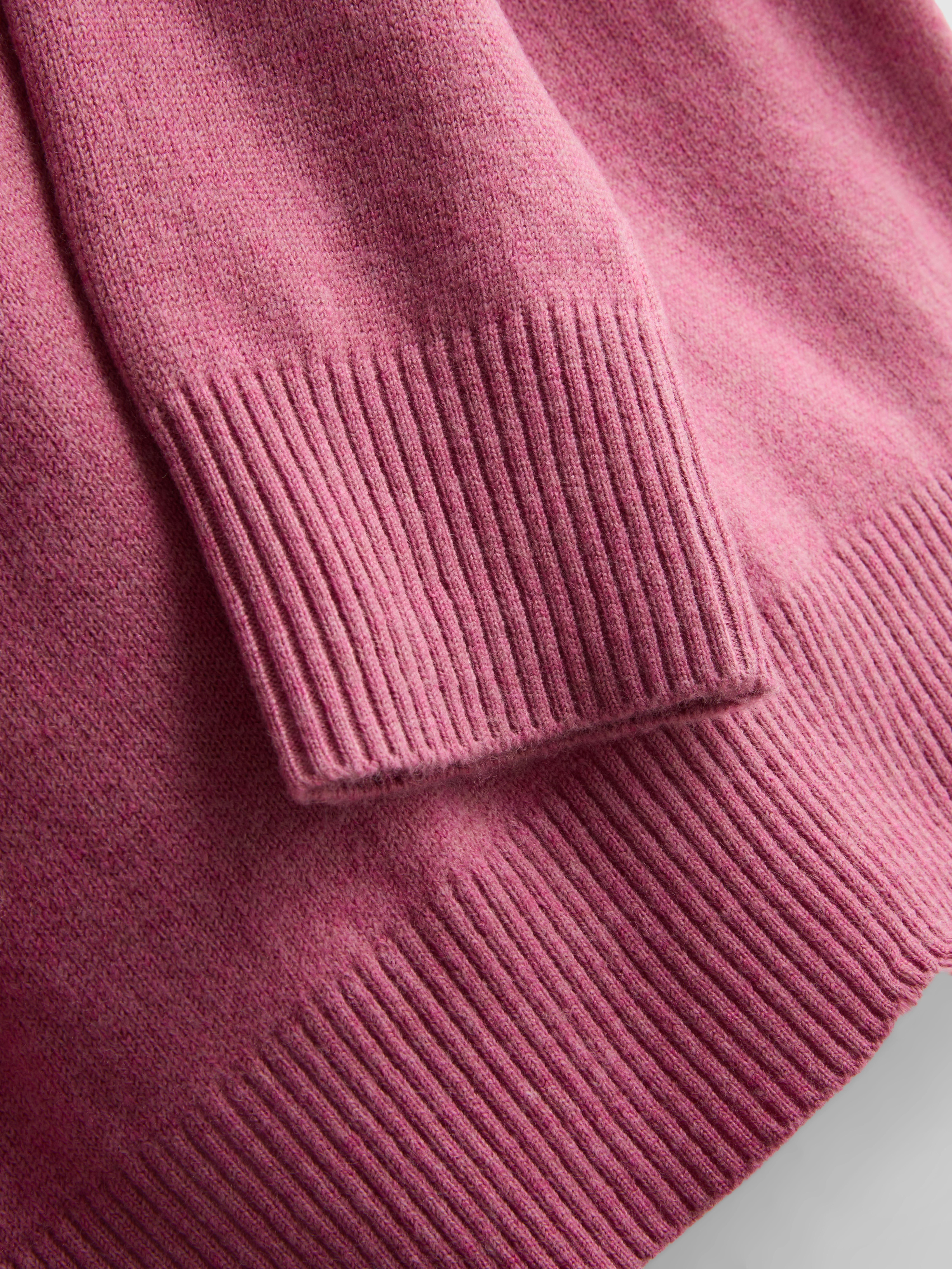 Soft Knitted Crew Neck Sweater - Pink