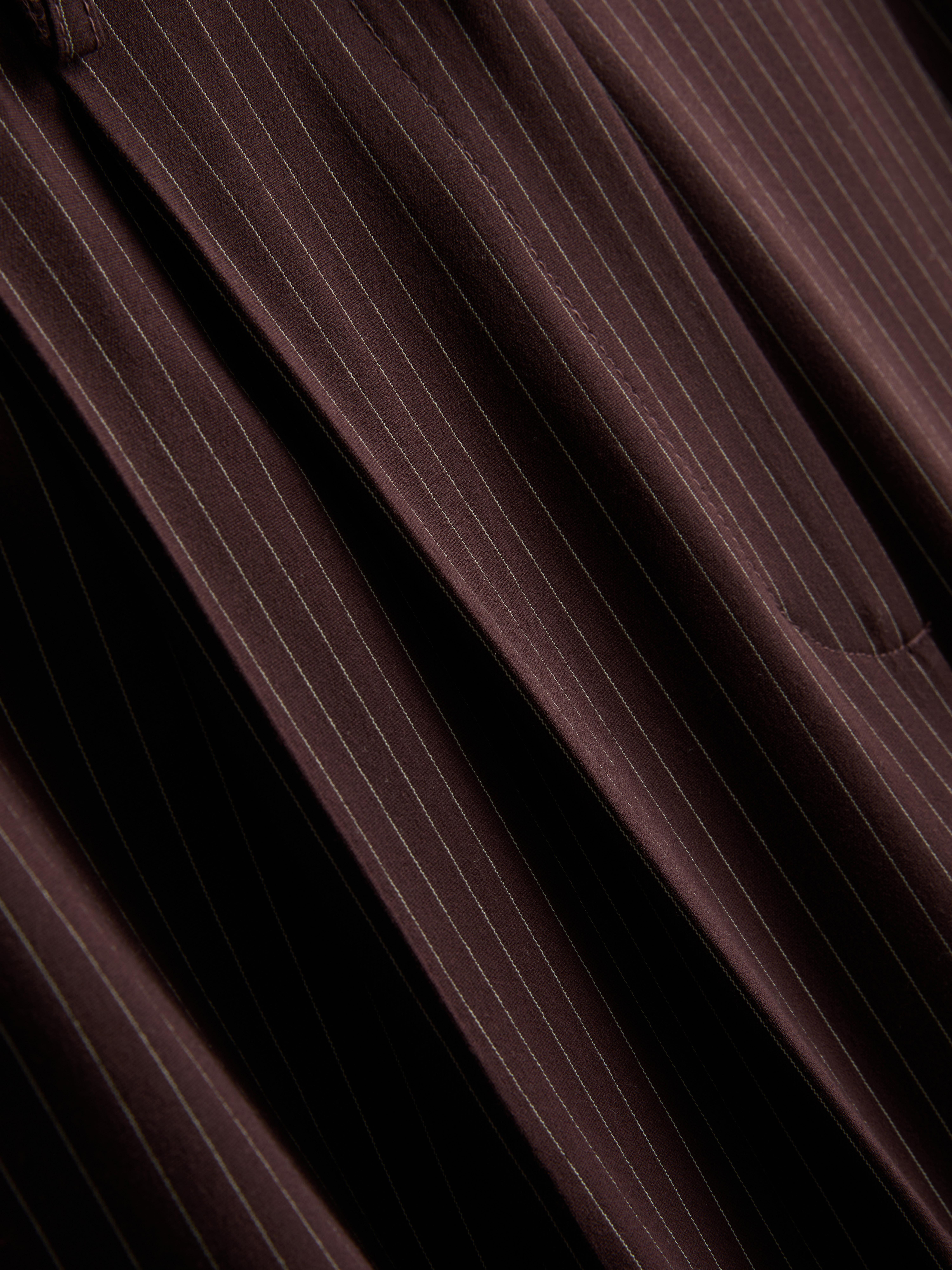 Pleated Pinstripe Wide-Leg Pants - Burgundy