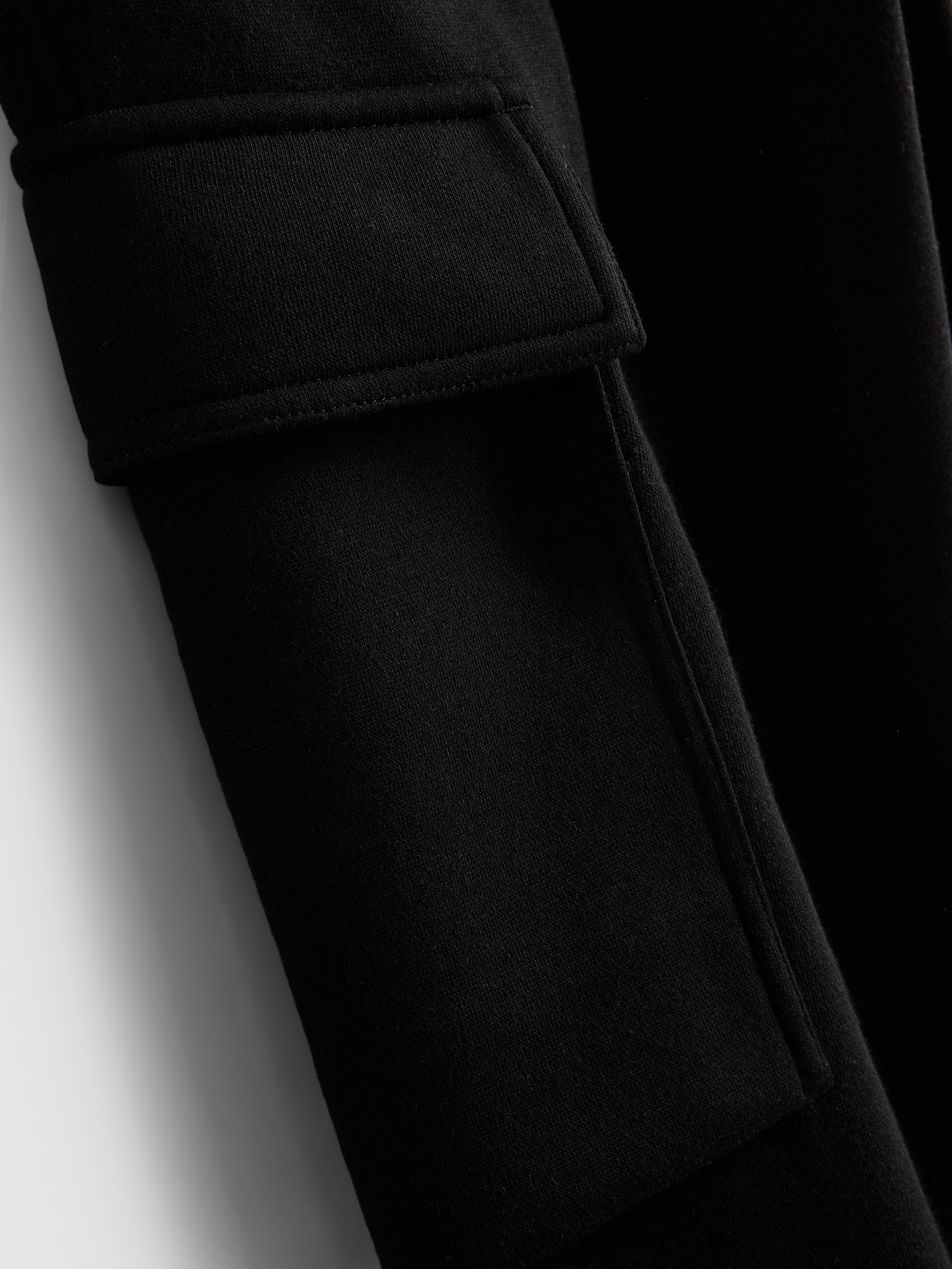 Essential Cargo Joggers - Black