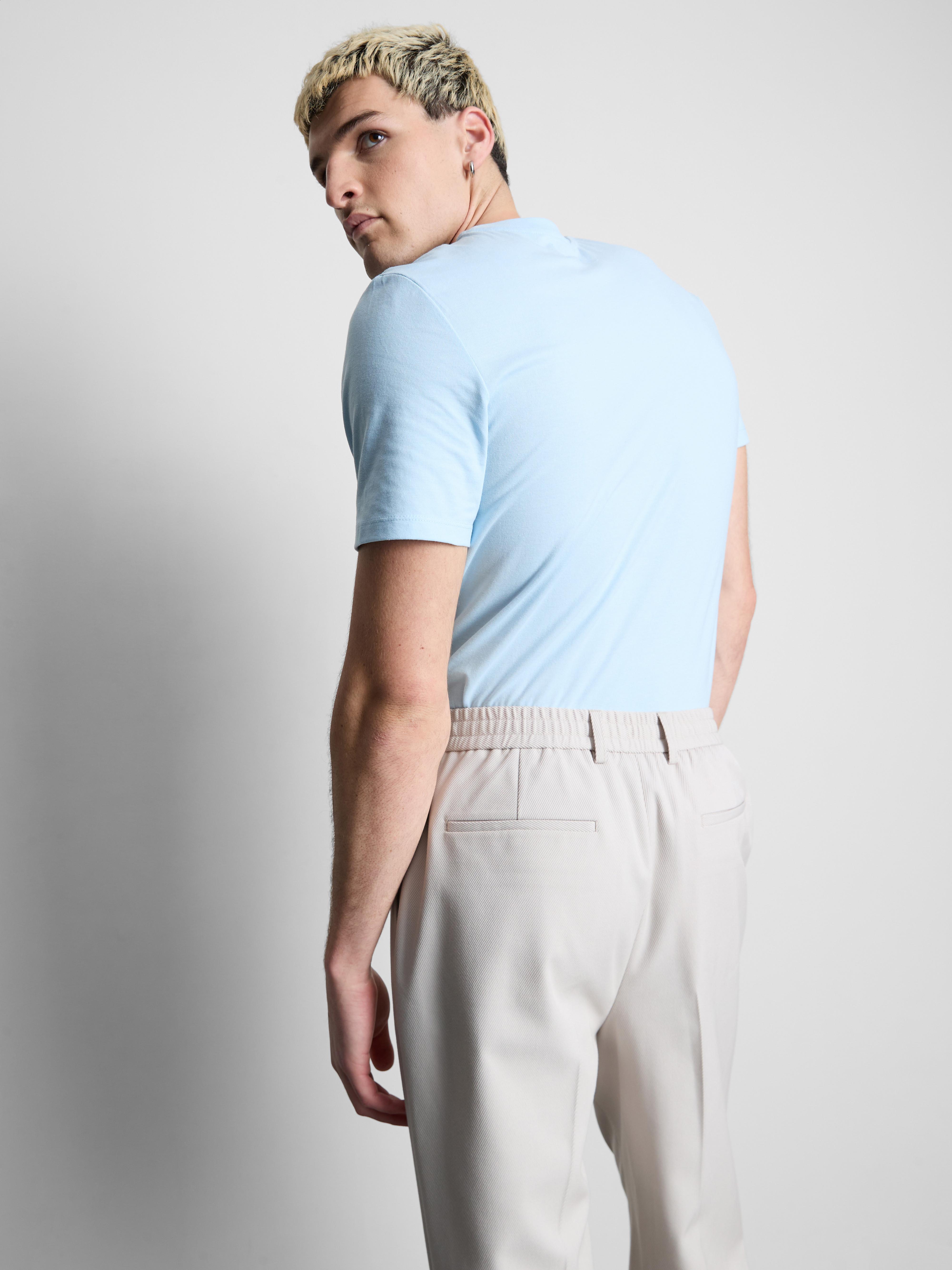 Slim-Fit Stretch T-Shirt - Light Blue
