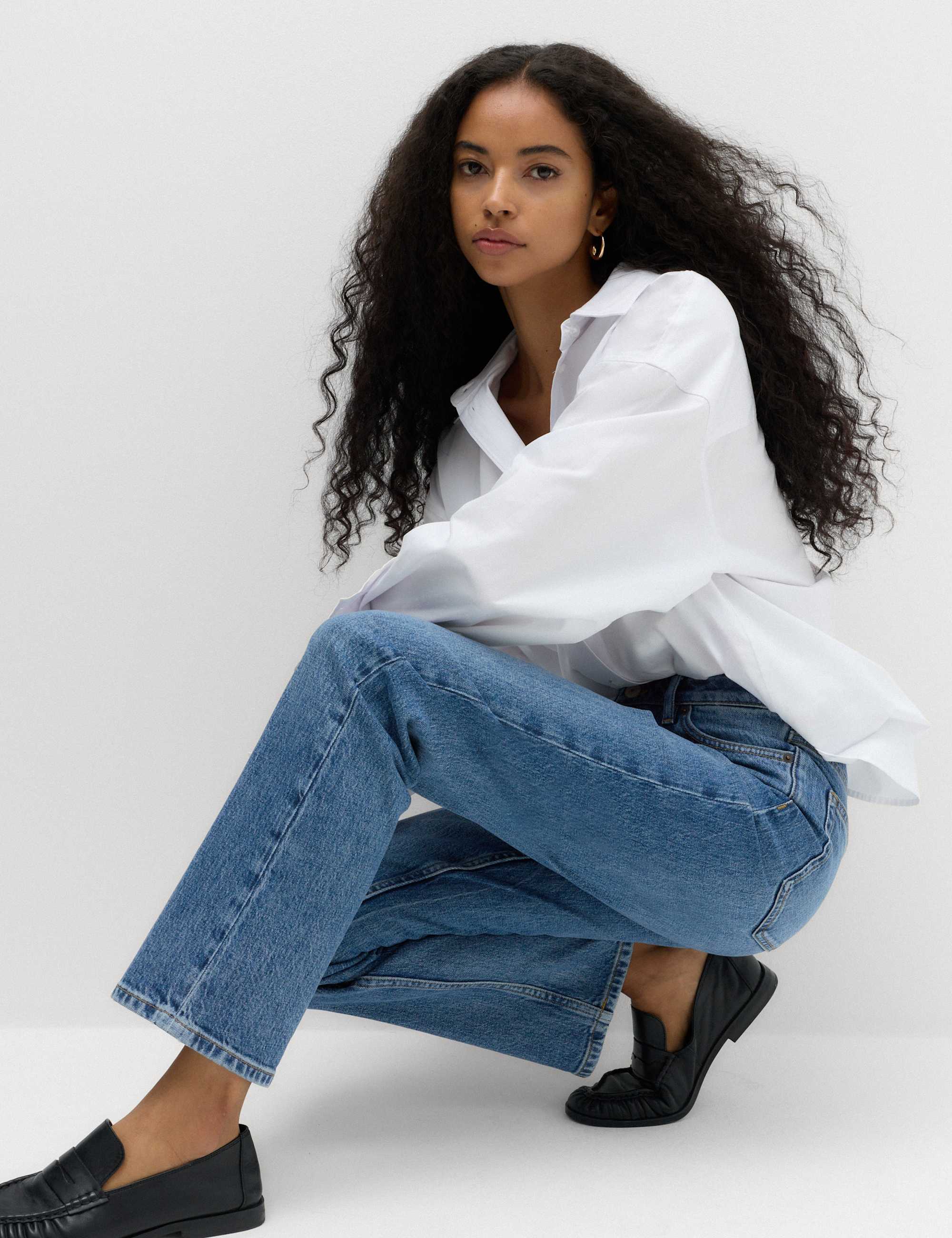Mid Rise Straight Leg Ankle Length Jeans