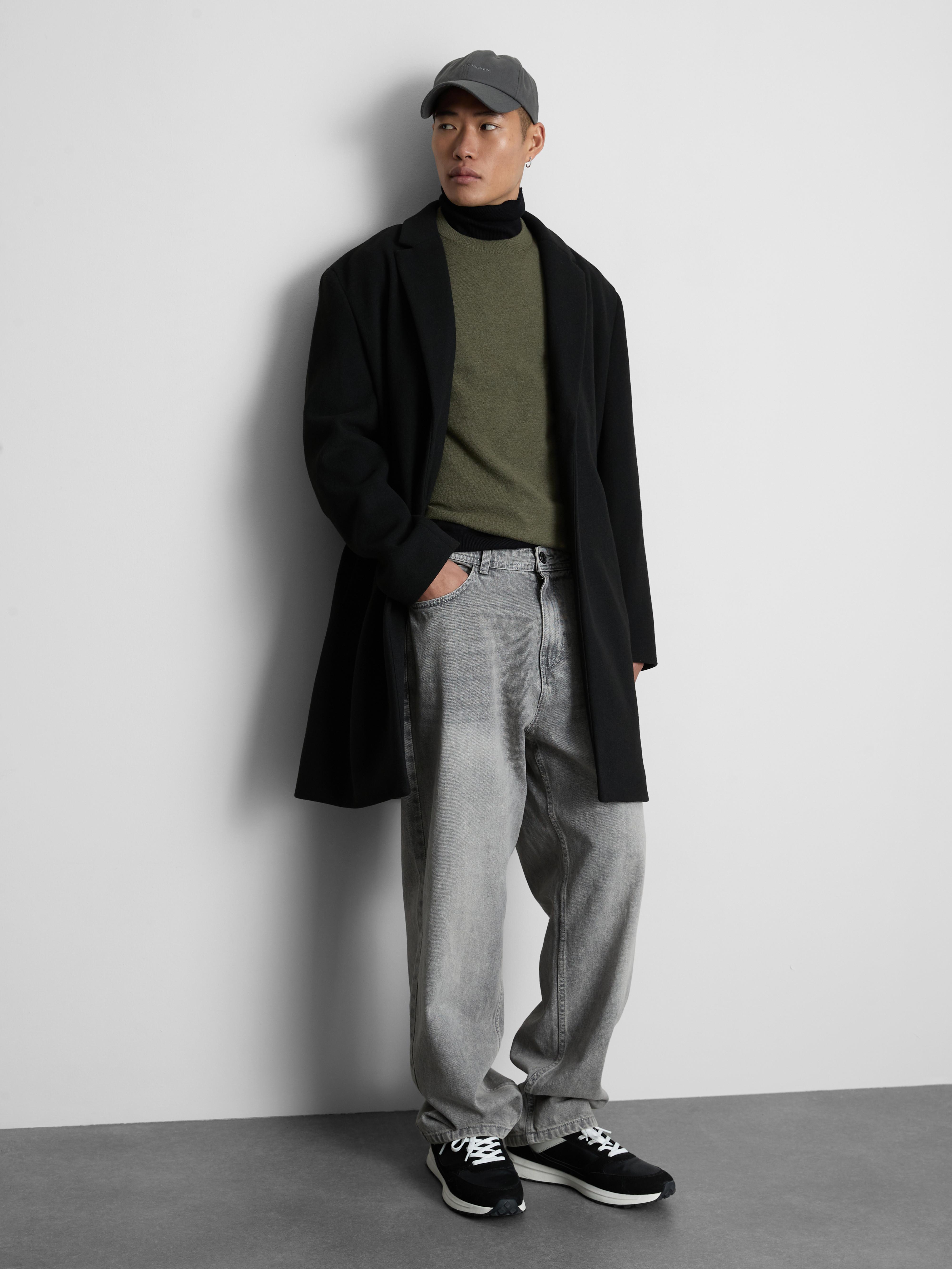 Mid-Rise Relaxed Straight Leg Jeans - Gray