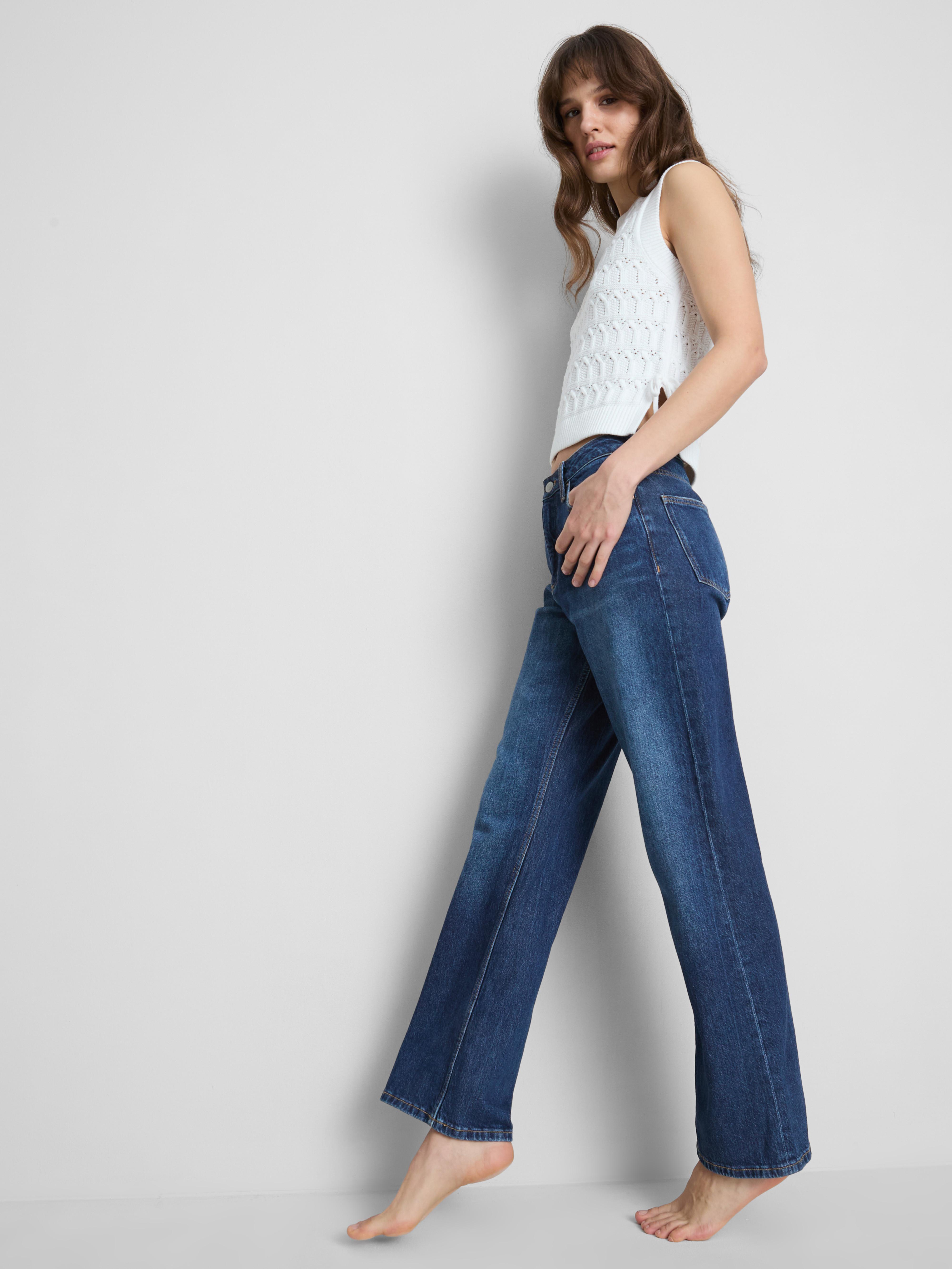 High-Waisted Straight-Leg Jeans - Indigo