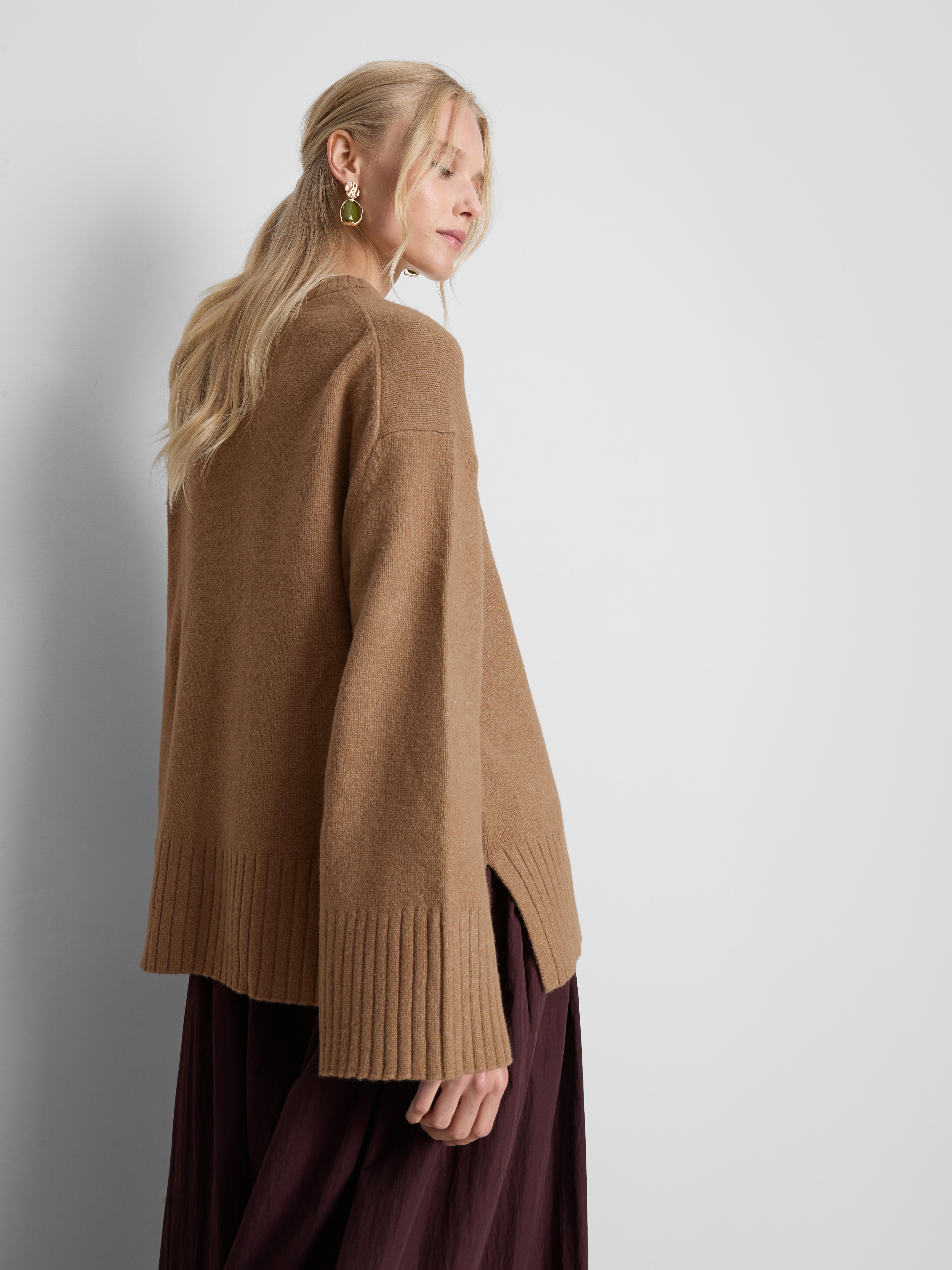 Knitted Wide-Sleeve Sweater - Camel