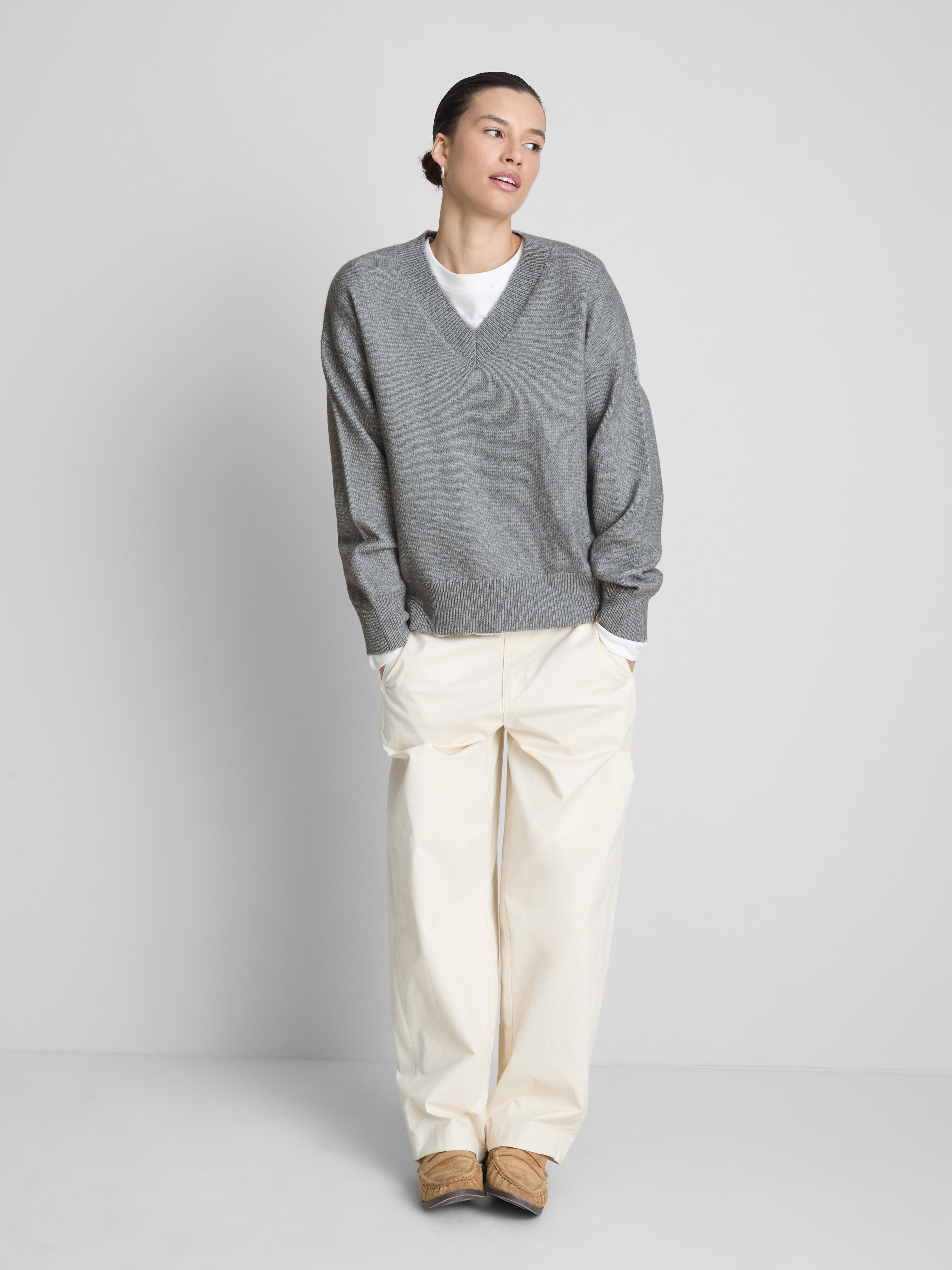 Knitted V-Neck Sweater - Gray