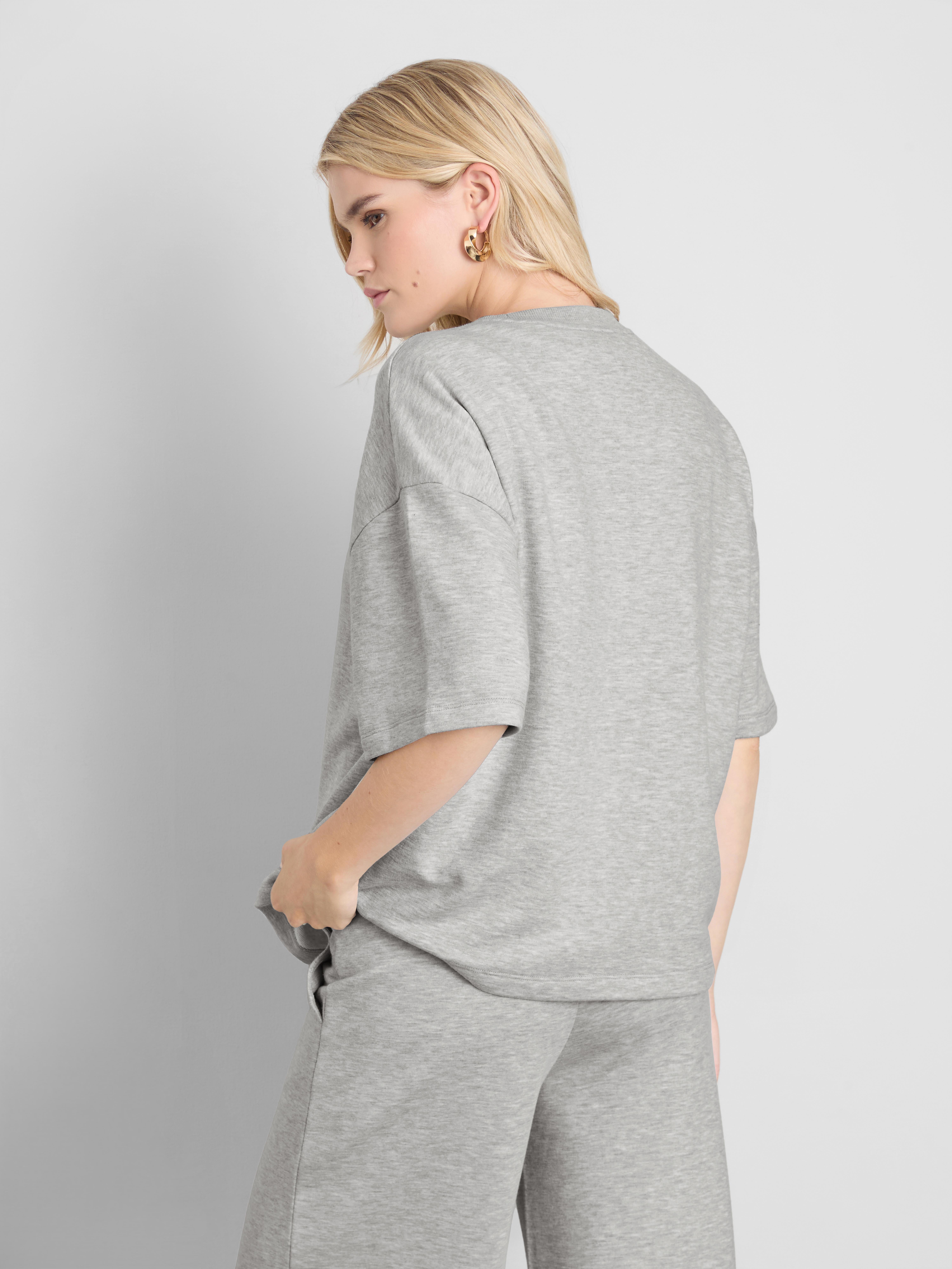 Dropped-Shoulder Airport Tee - Gray Heather