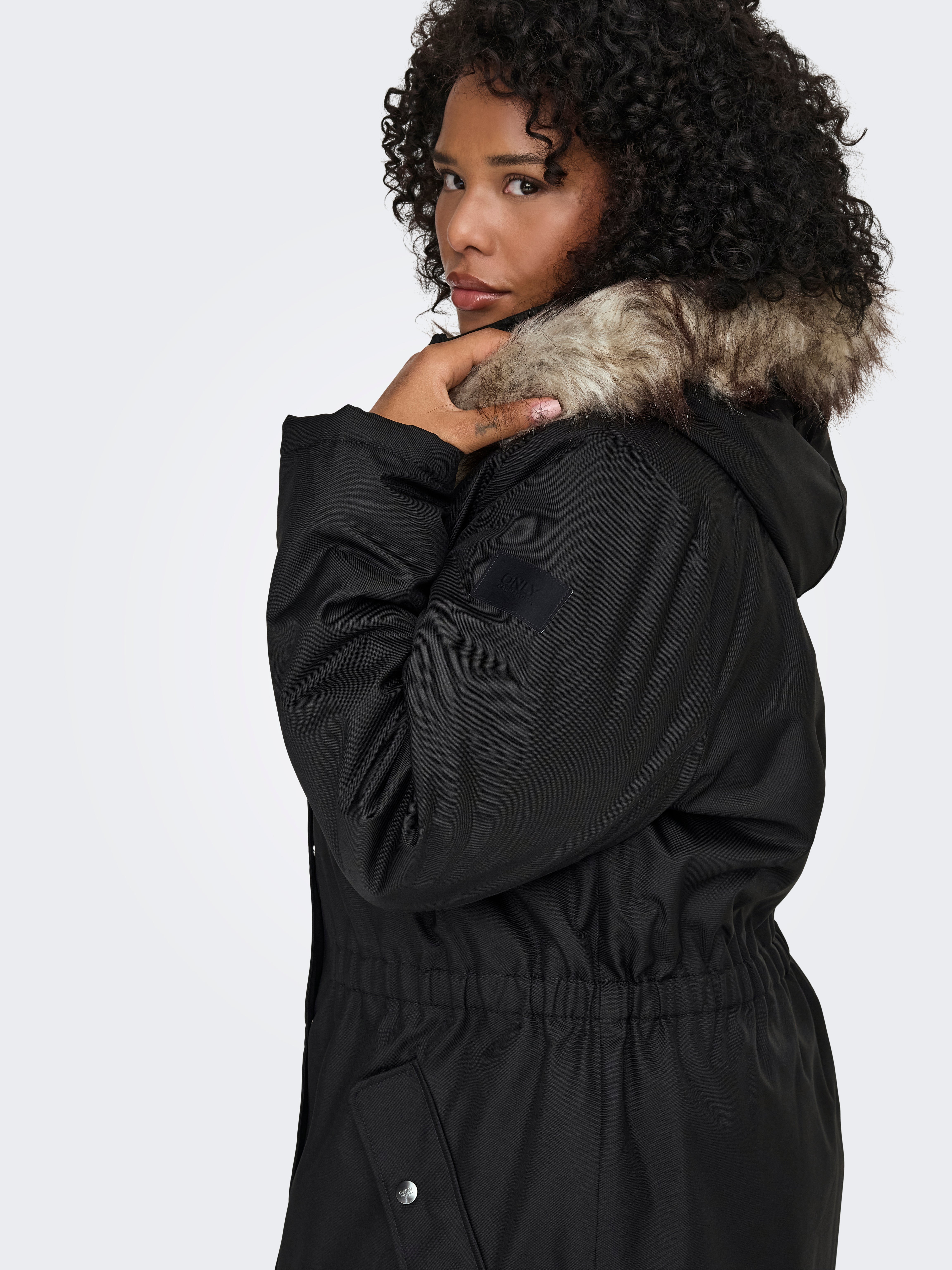 CARIRENA Parka Black