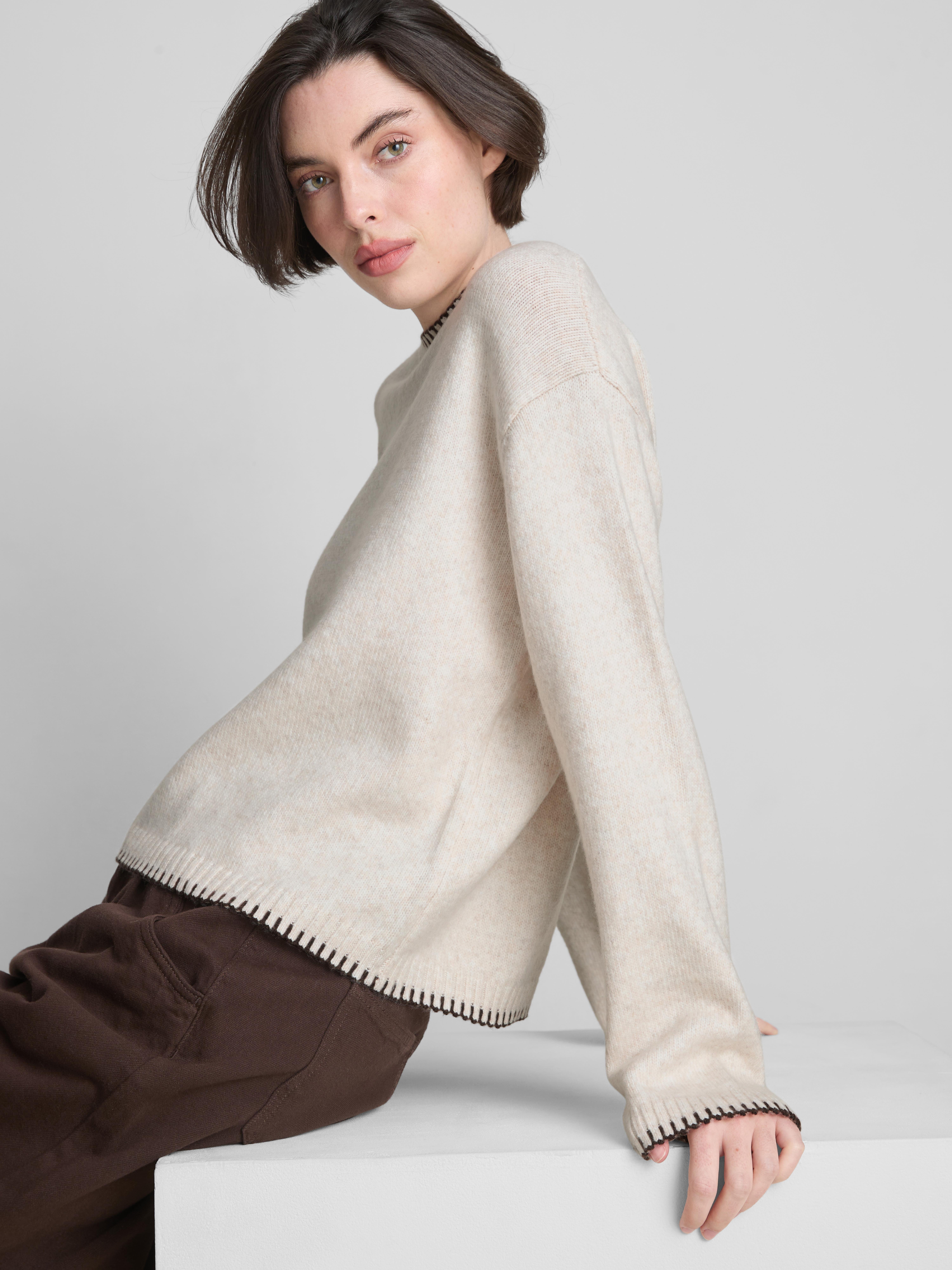 Knitted Stitch-Detail Crewneck Sweater - Ivory