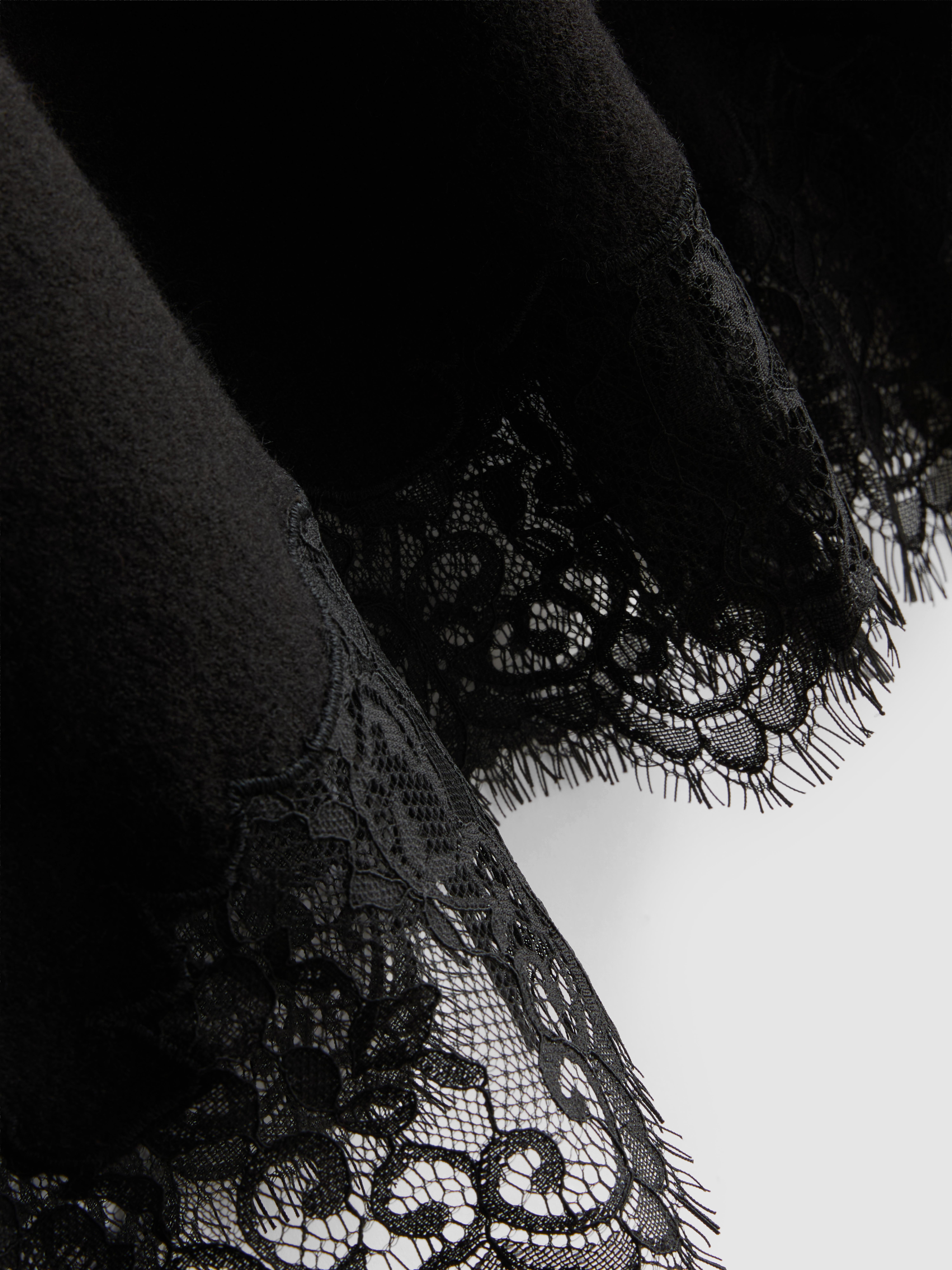 Relaxed Lace-Hem Sweater - Black