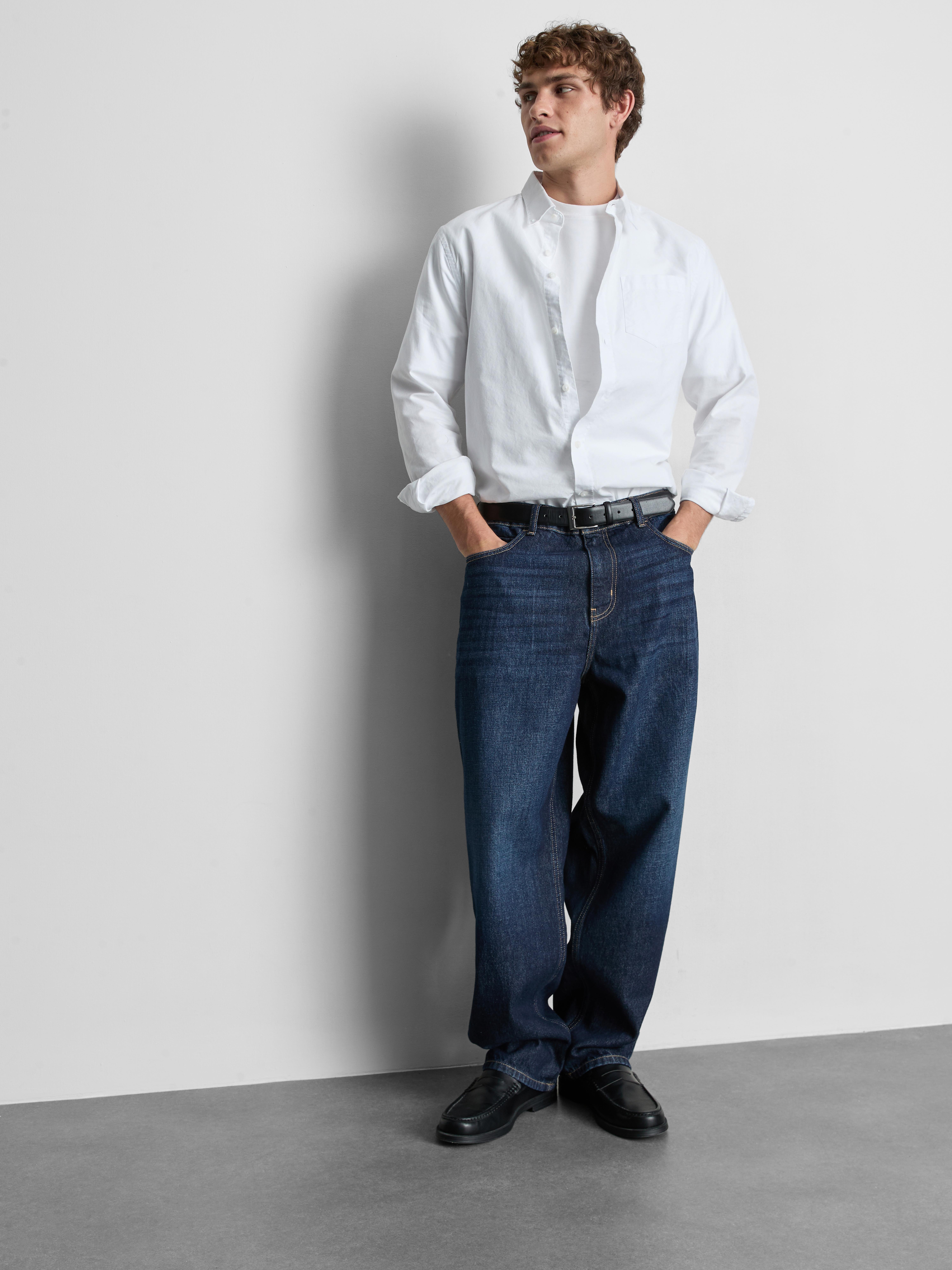 High-Waisted Relaxed Jeans - Dark Blue