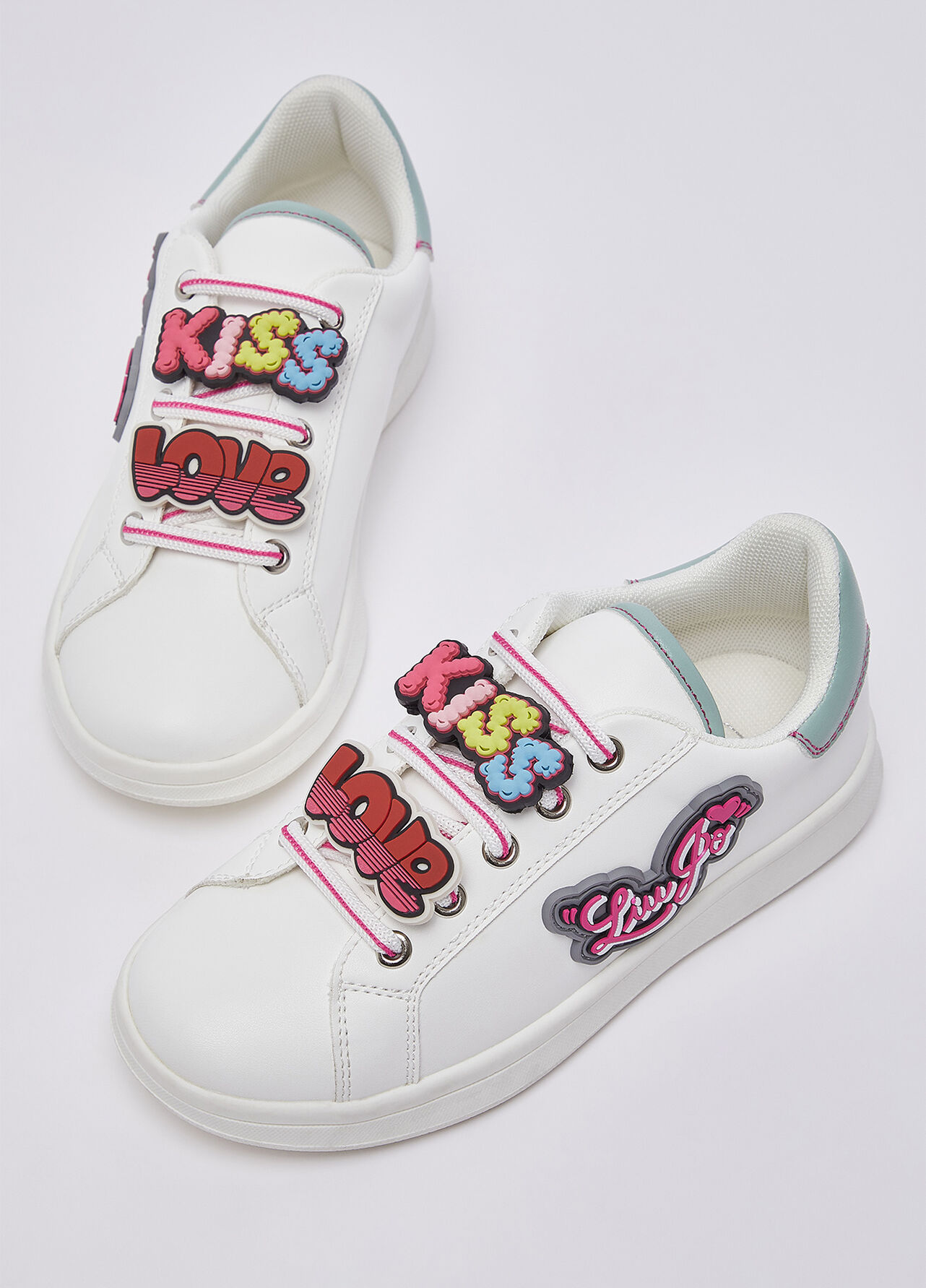 Sneakers con patch - WHITE