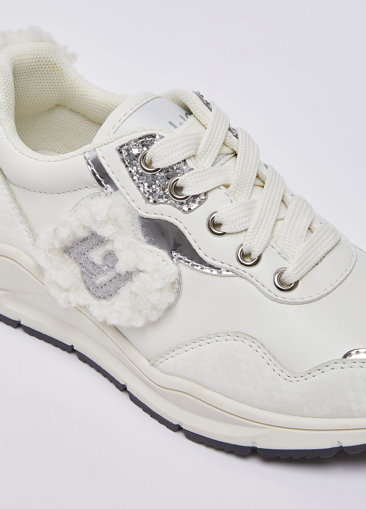 Sneakers con dettagli teddy - MILK WHITE