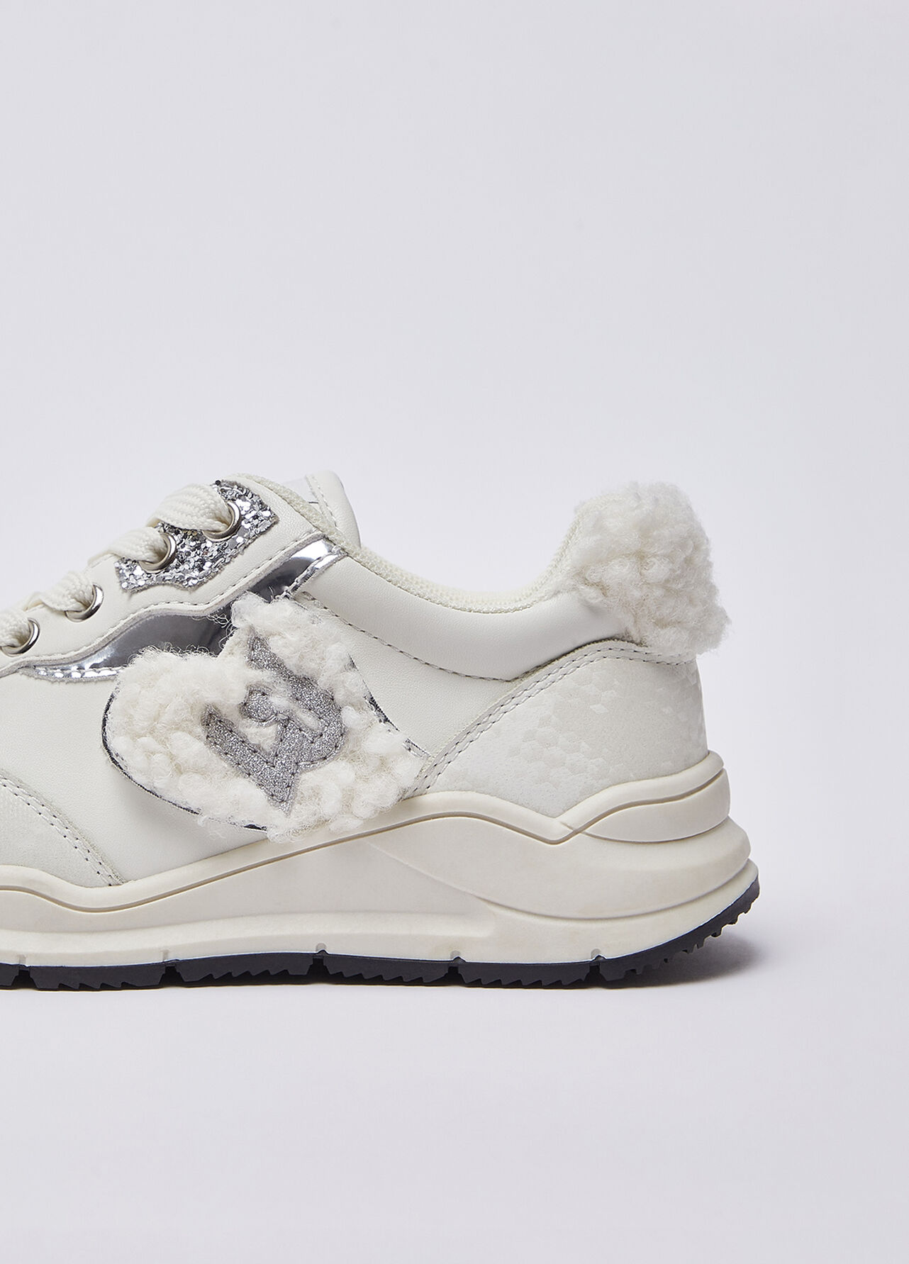 Sneakers con dettagli teddy - MILK WHITE