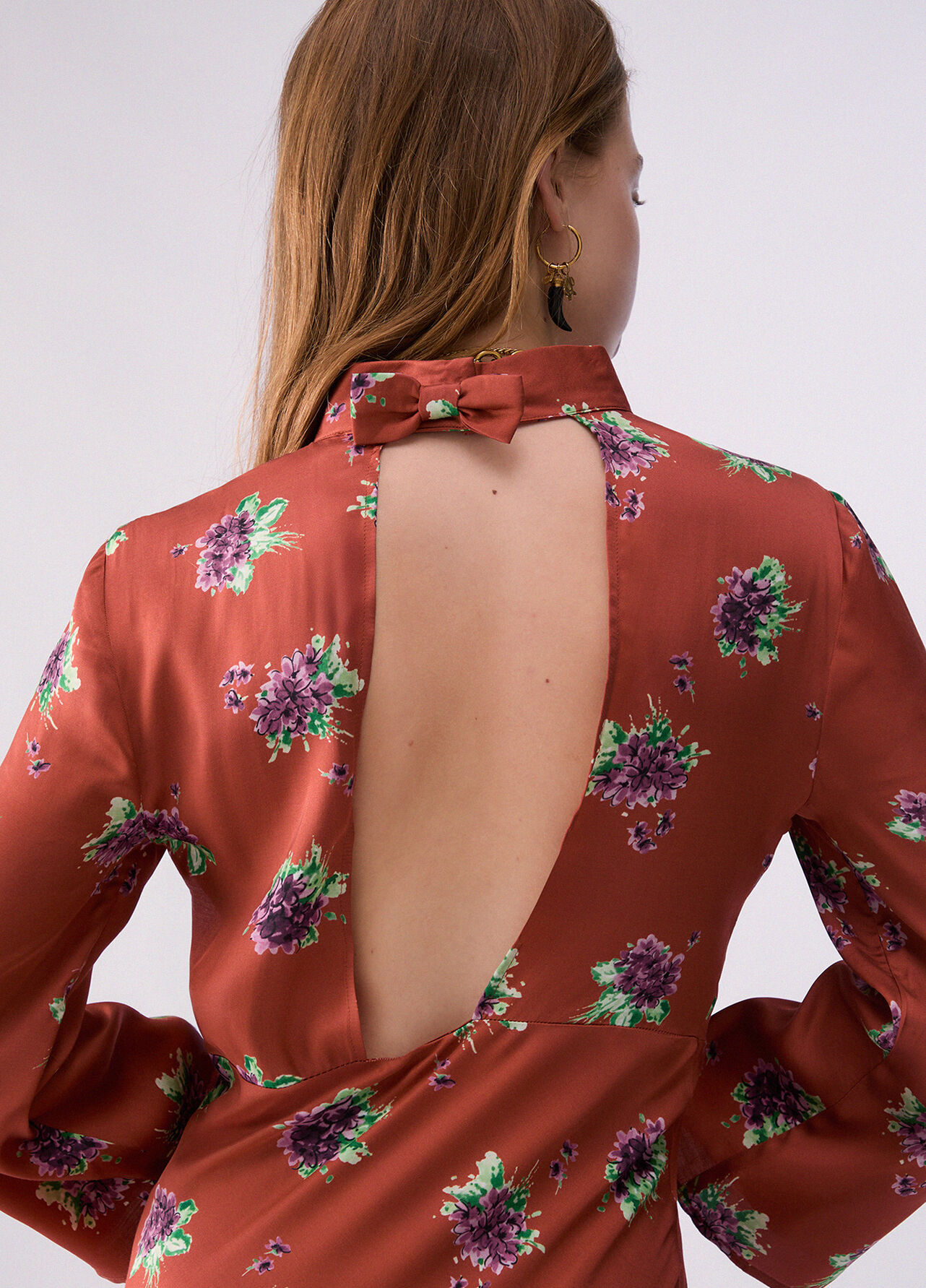 Abito midi a fiori - CINNAMON