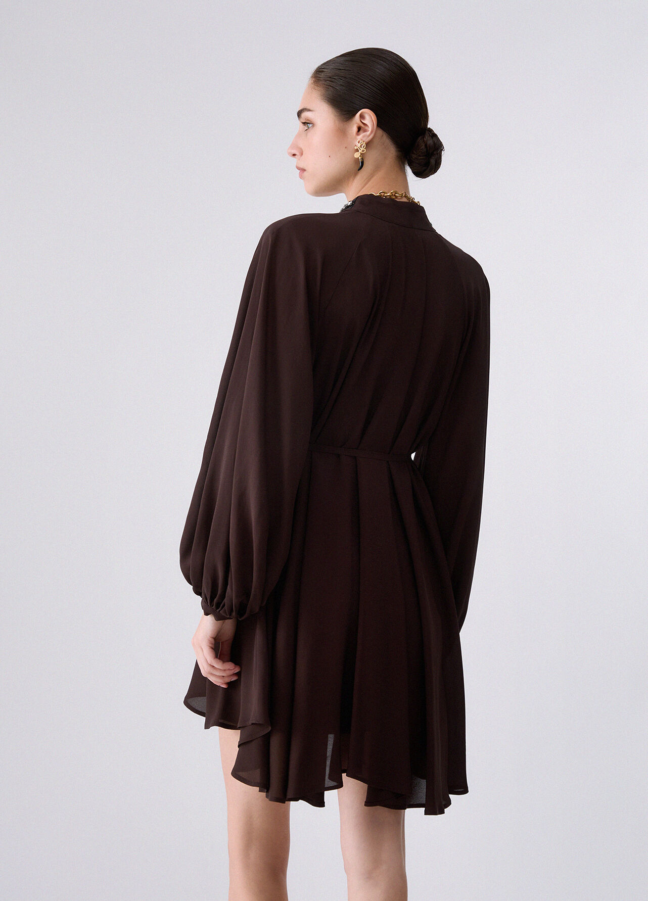 Abito corto in georgette - MOCHA