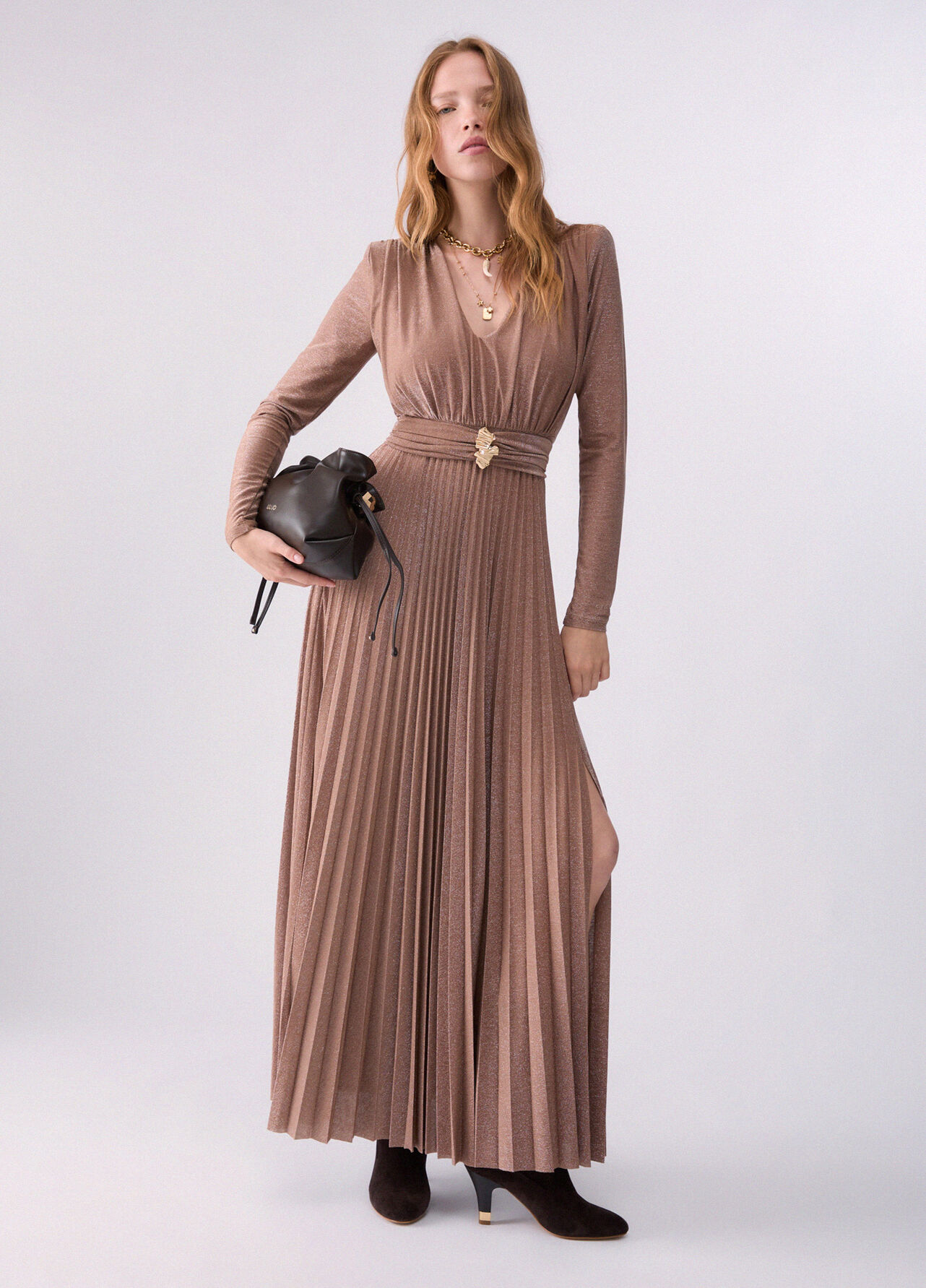 Abito lungo in lurex plissé - NUDE