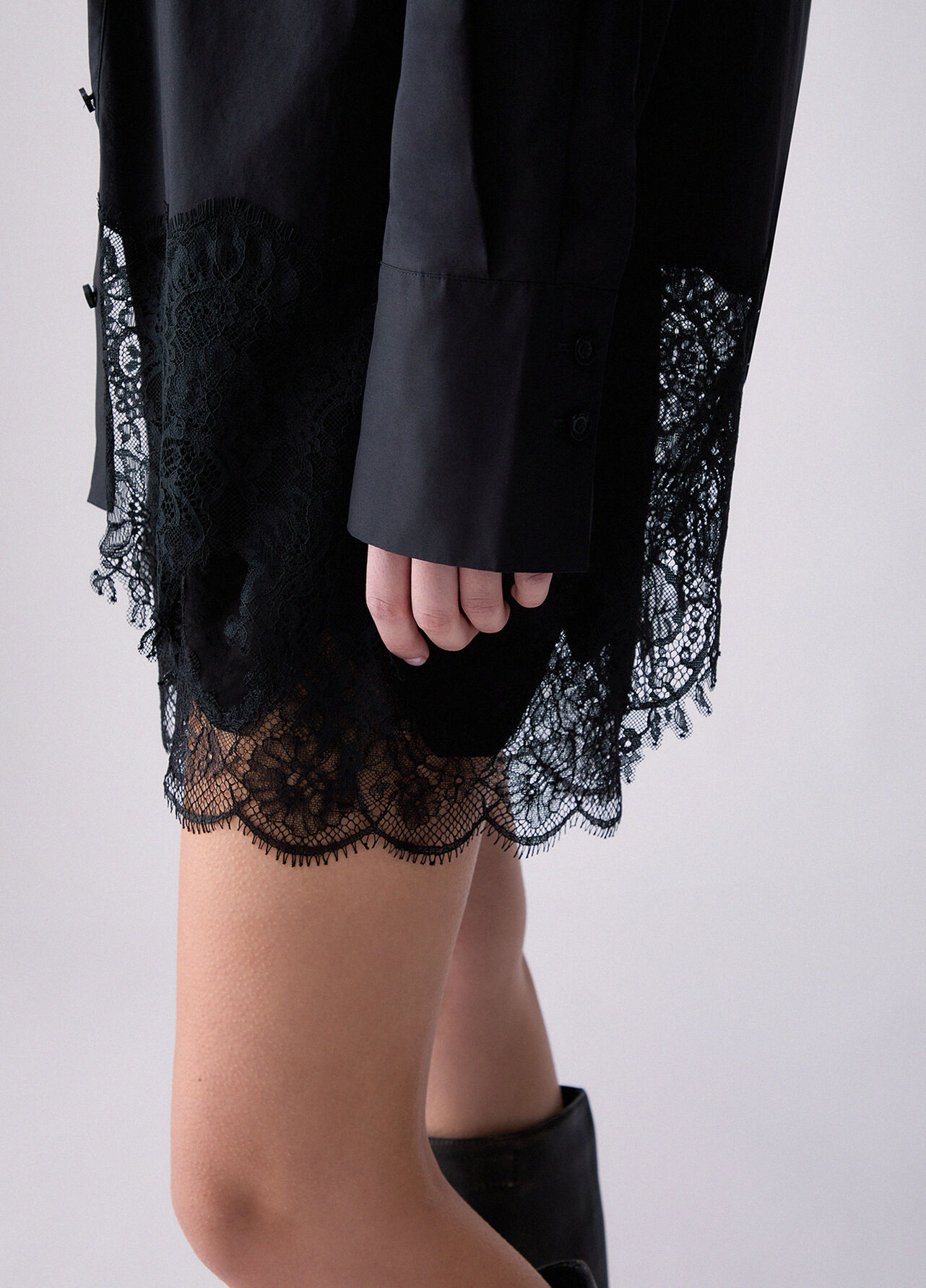 Camicia in popeline con pizzo - BLACK
