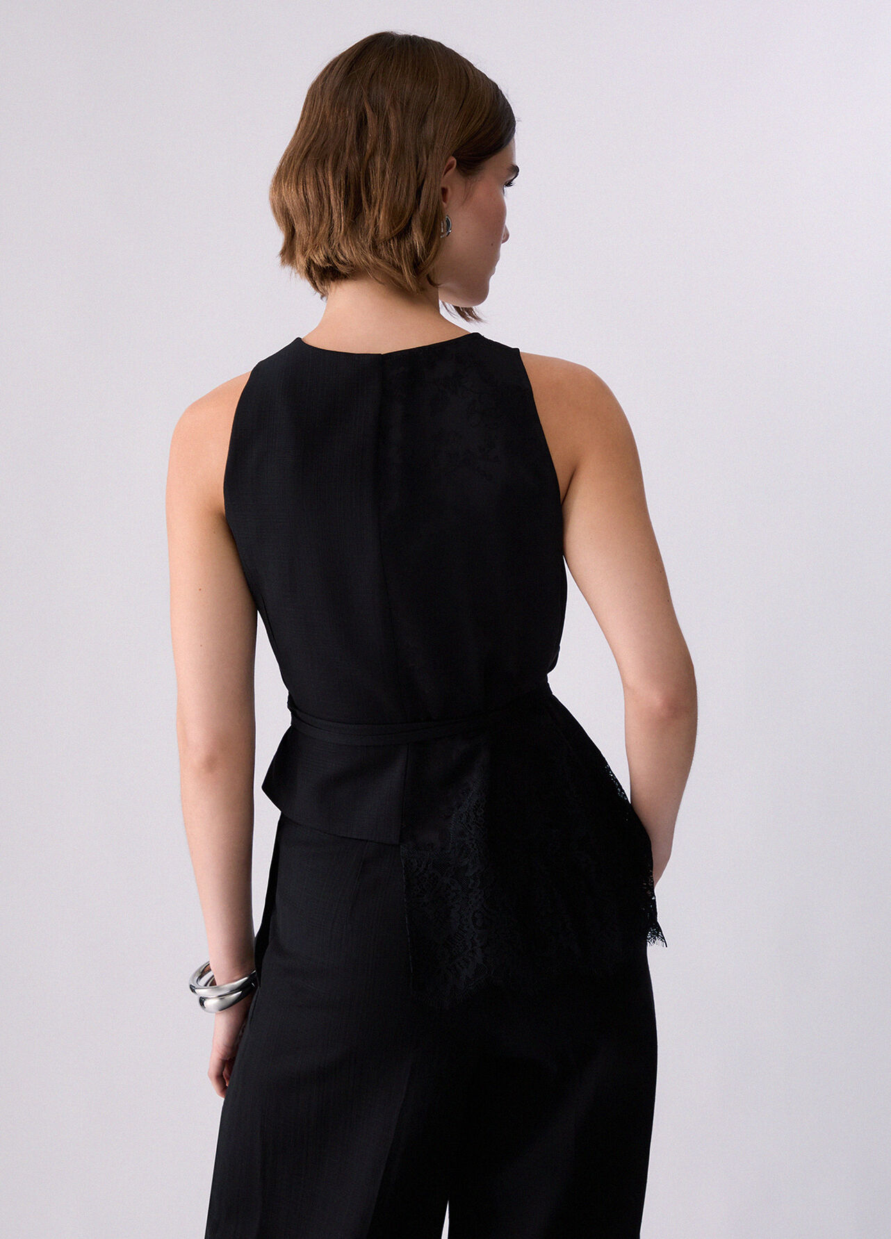 Top jacquard con dettagli in pizzo - BLACK