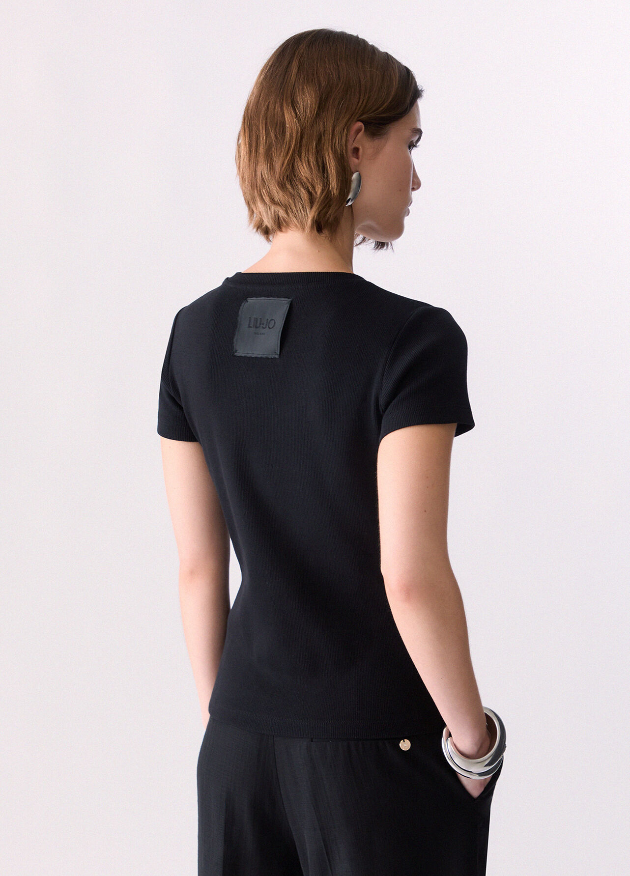 T-shirt con patch logo - BLACK