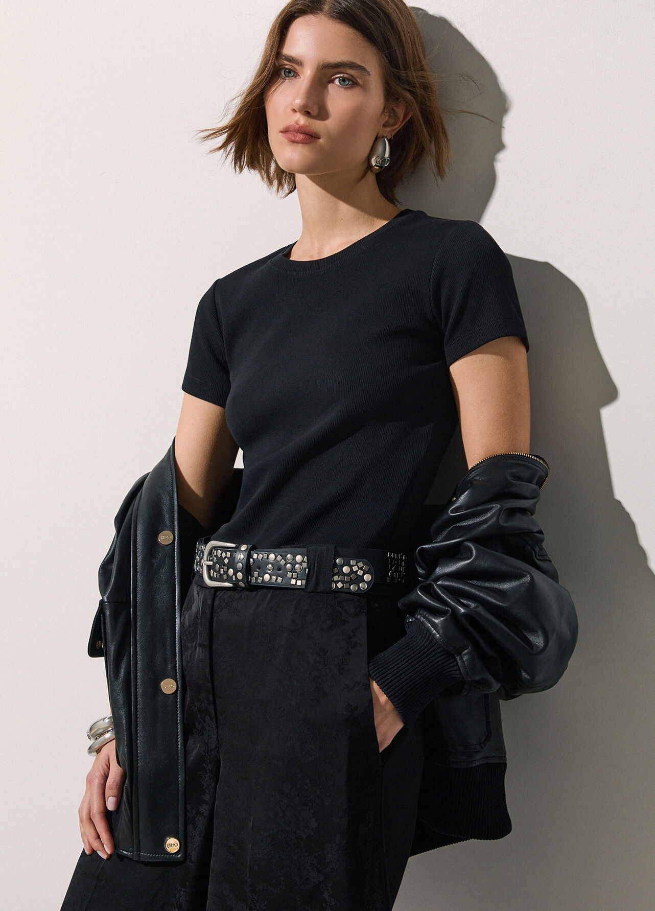 T-shirt con patch logo - BLACK