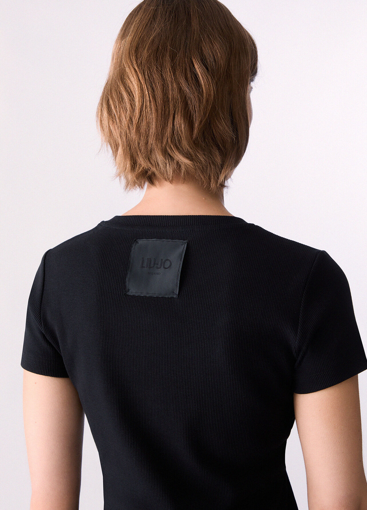 T-shirt con patch logo - BLACK