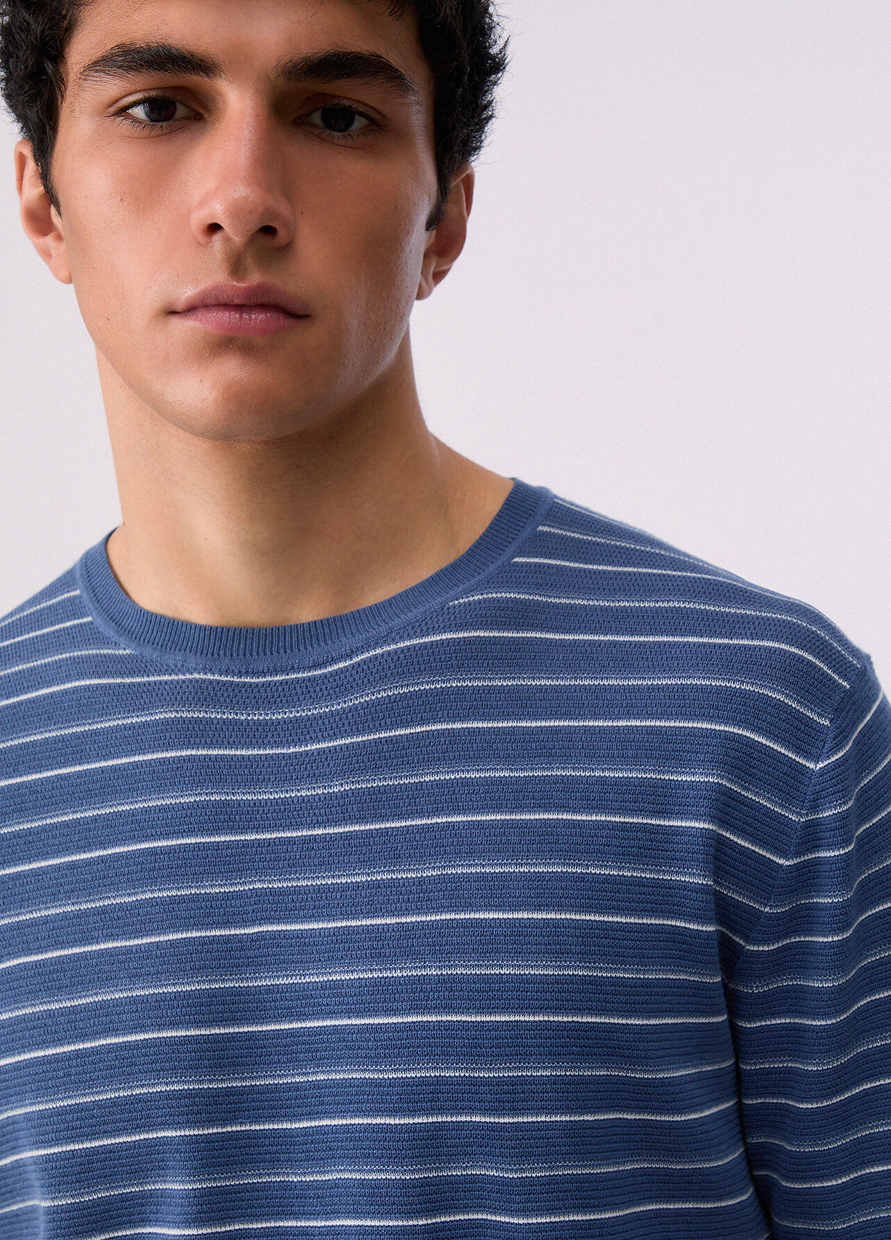T-shirt in maglia a righe - BLUE