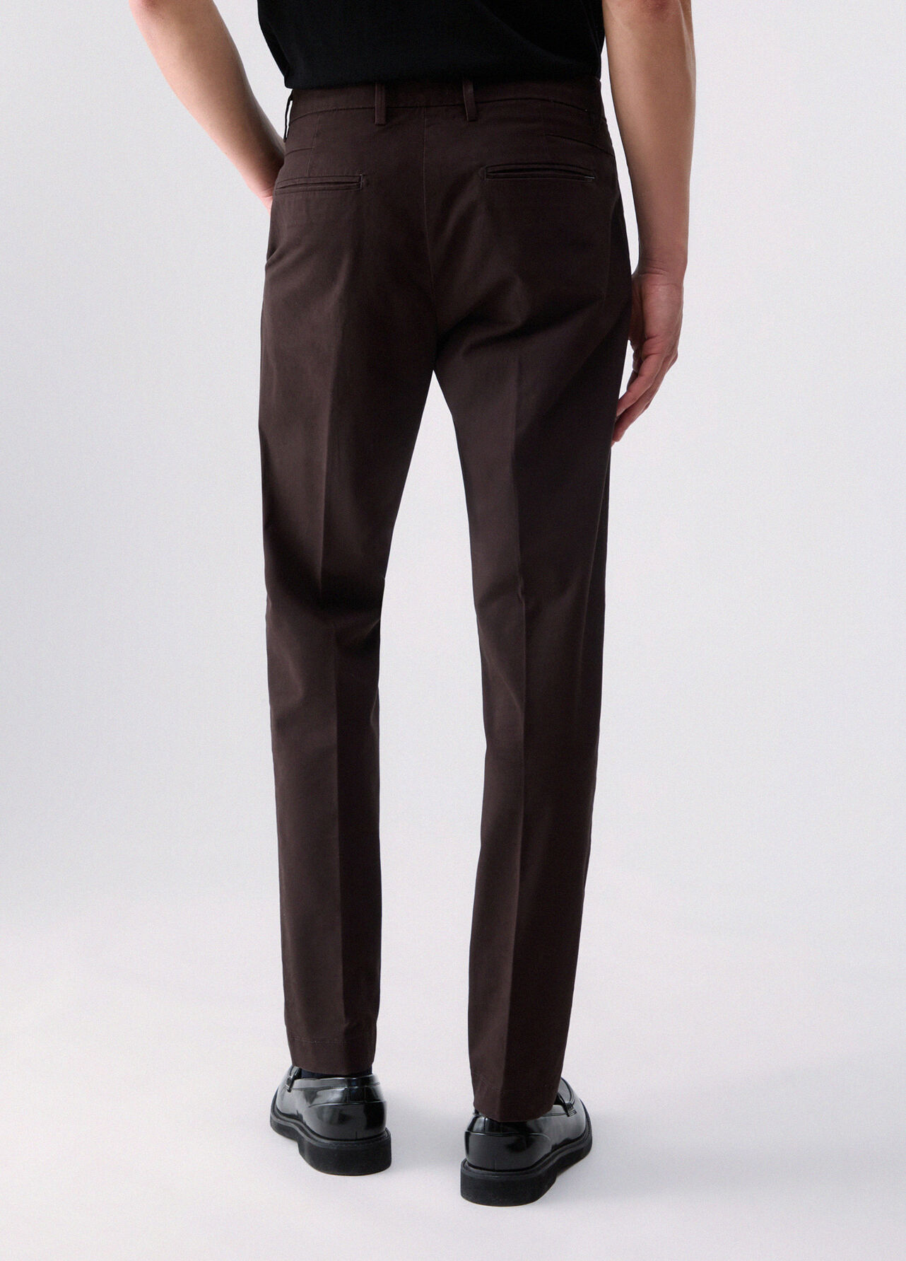 Pantaloni chino in gabardine - BROWN