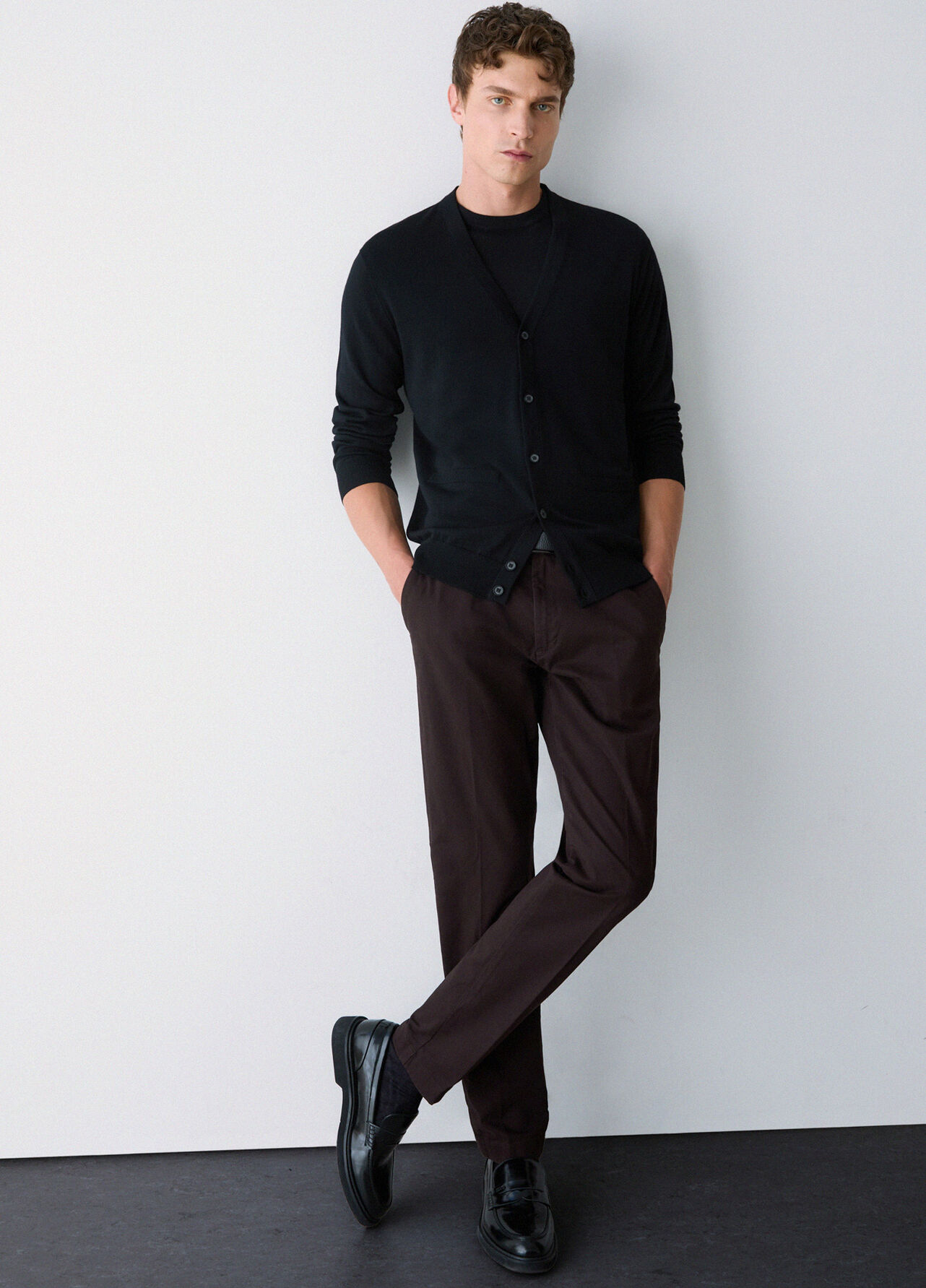 Pantaloni chino in gabardine - BROWN