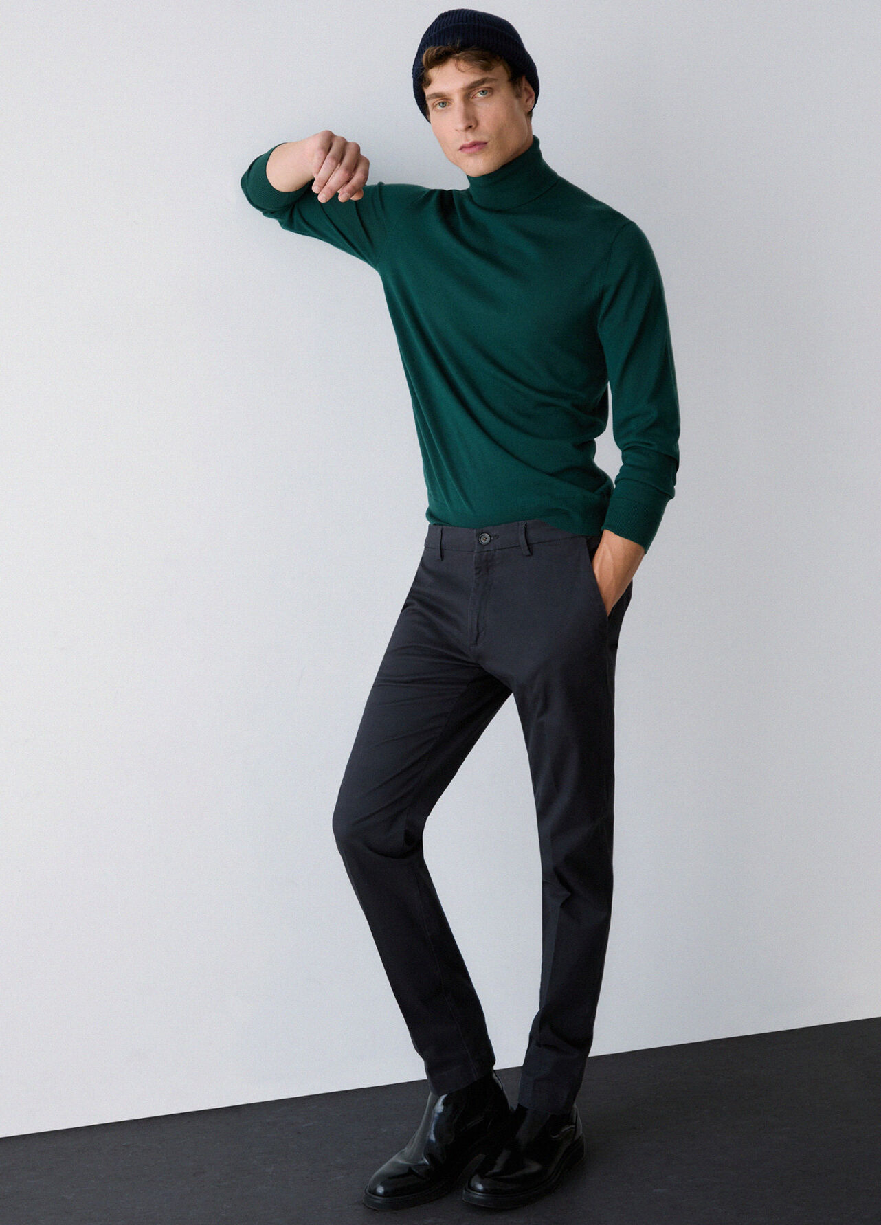 Pantaloni chino in gabardine - DARK GREY