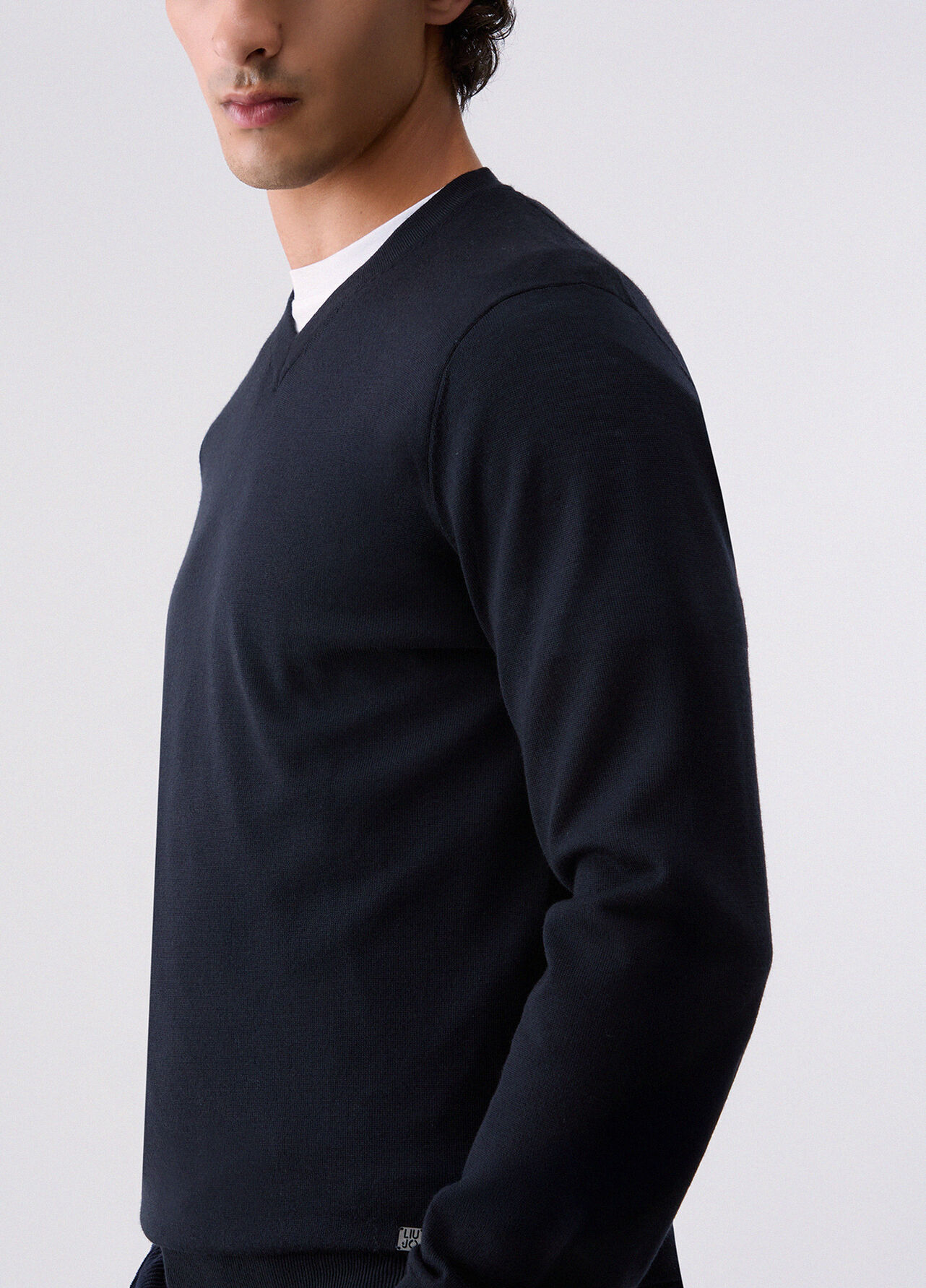 Maglia scollo a V in lana merino - DARK BLUE