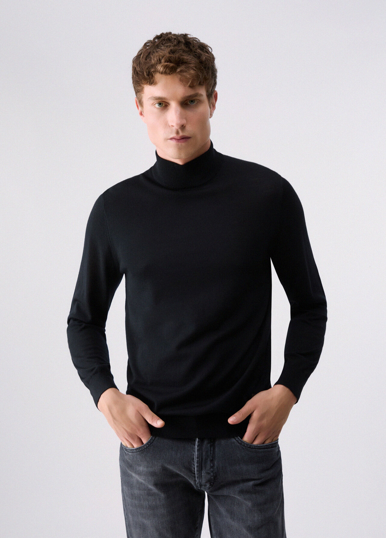 Lupetto in lana merino - BLACK