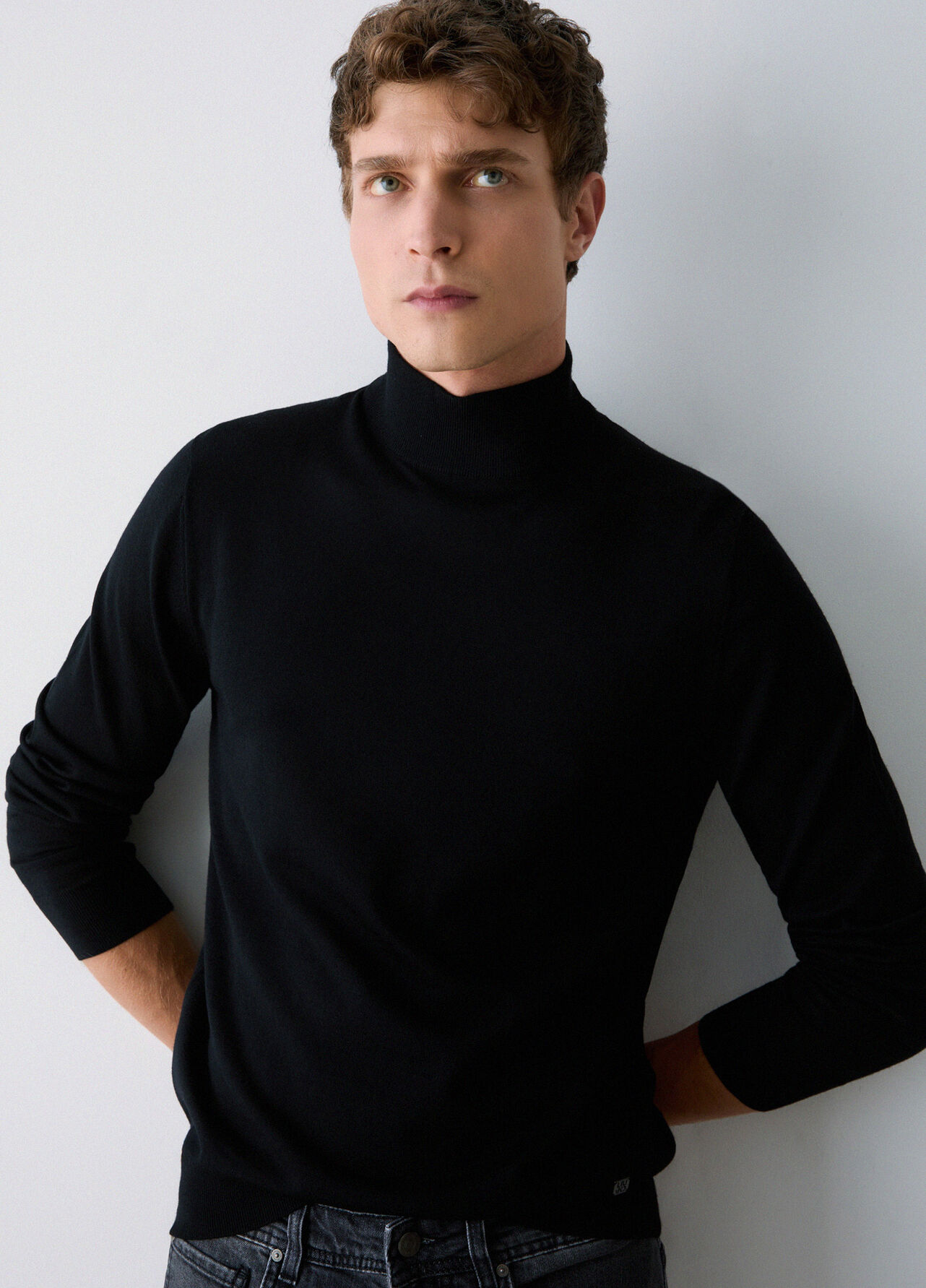 Lupetto in lana merino - BLACK