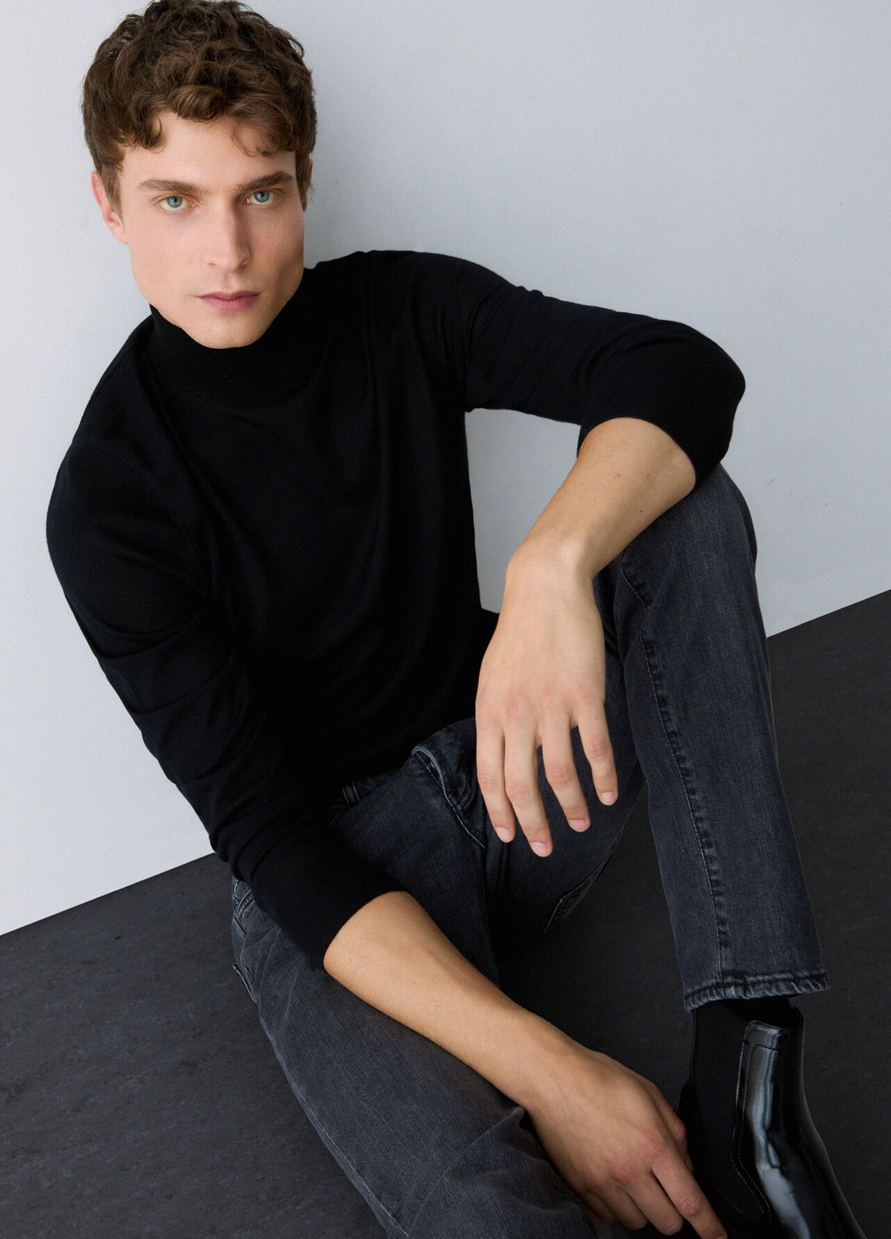 Lupetto in lana merino - BLACK