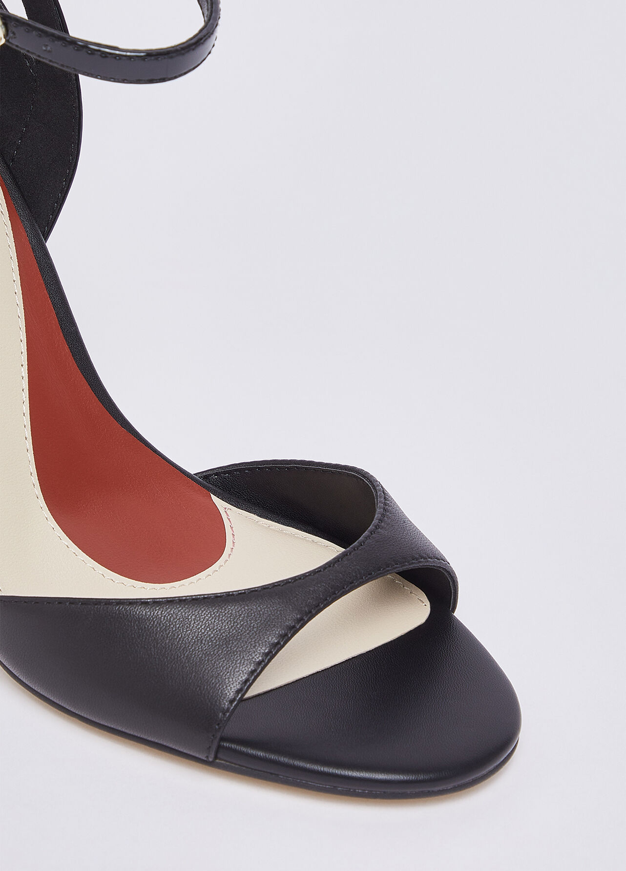 Sandali in nappa con tacco - BLACK