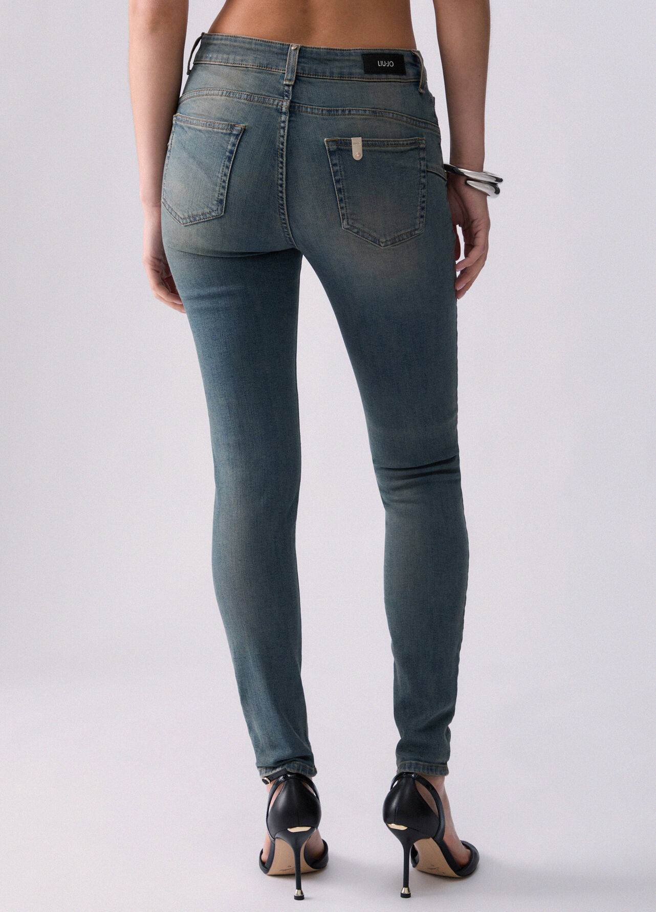 Jeans skinny con bottoni lavorati - BLUE DENIM