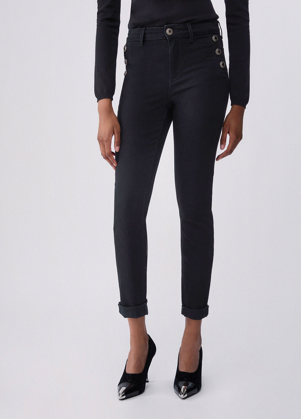 Jeans skinny con bottoni decorativi - BLACK DENIM